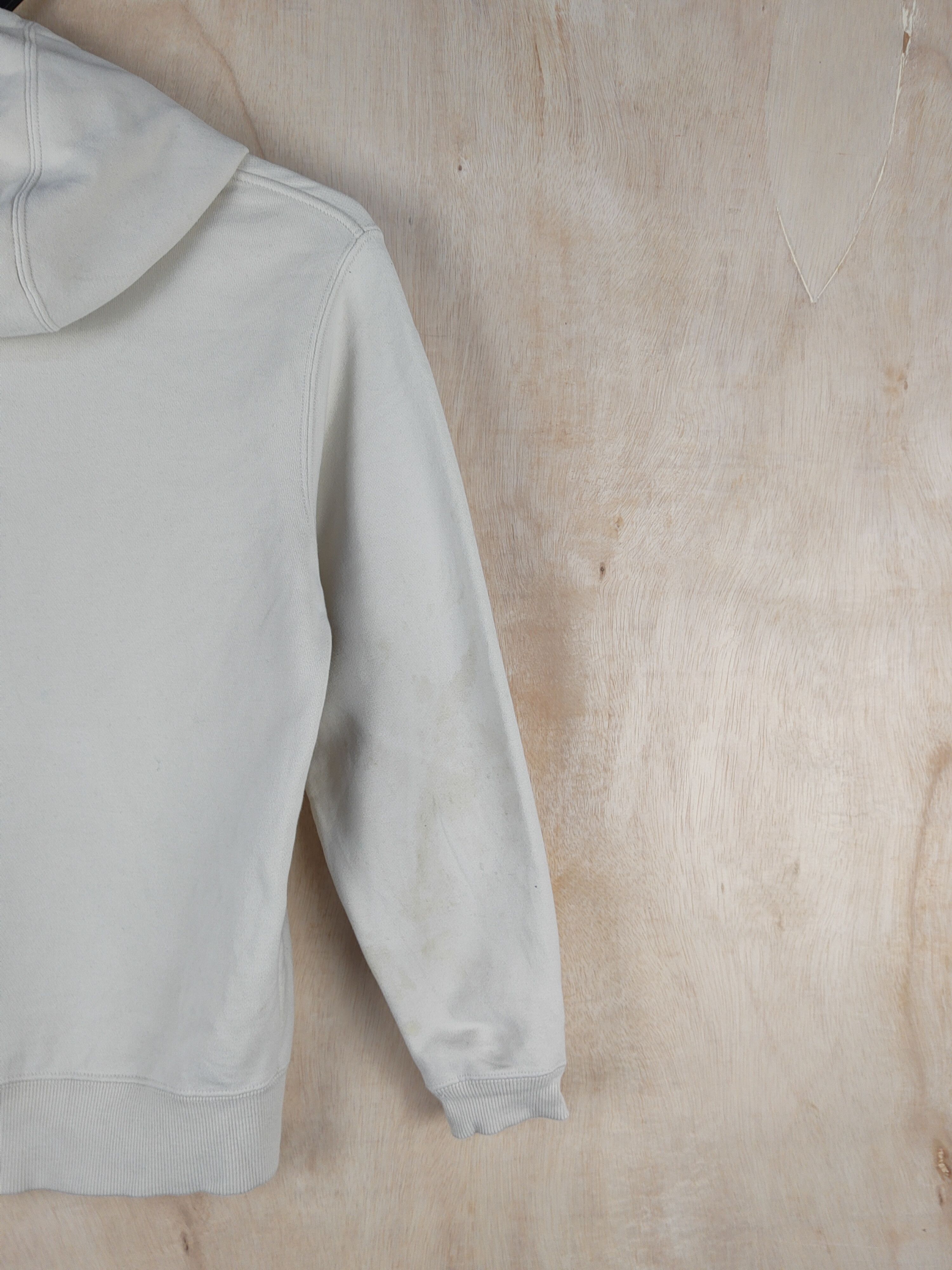 Japanese Brand × Vintage Uniqlo Cream Hoodie Marine Sweatshirts #S2496 Size US XS / EU 42 / 0 - 10 Thumbnail