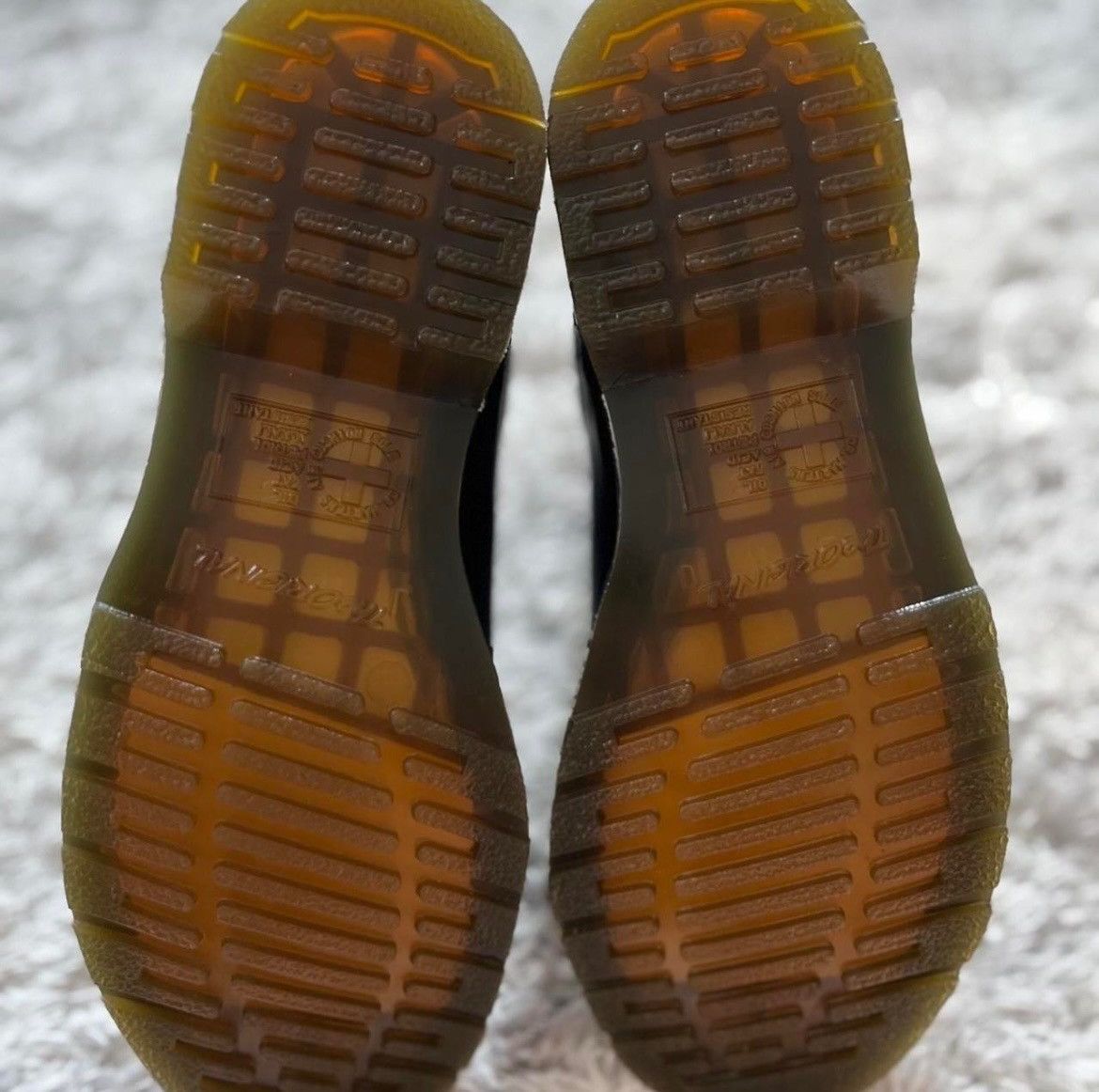 Dr. Martens Dr Martens 2976 Hi Smooth Leather Chelsea Boots Size US 7 / IT 37 - 4 Thumbnail