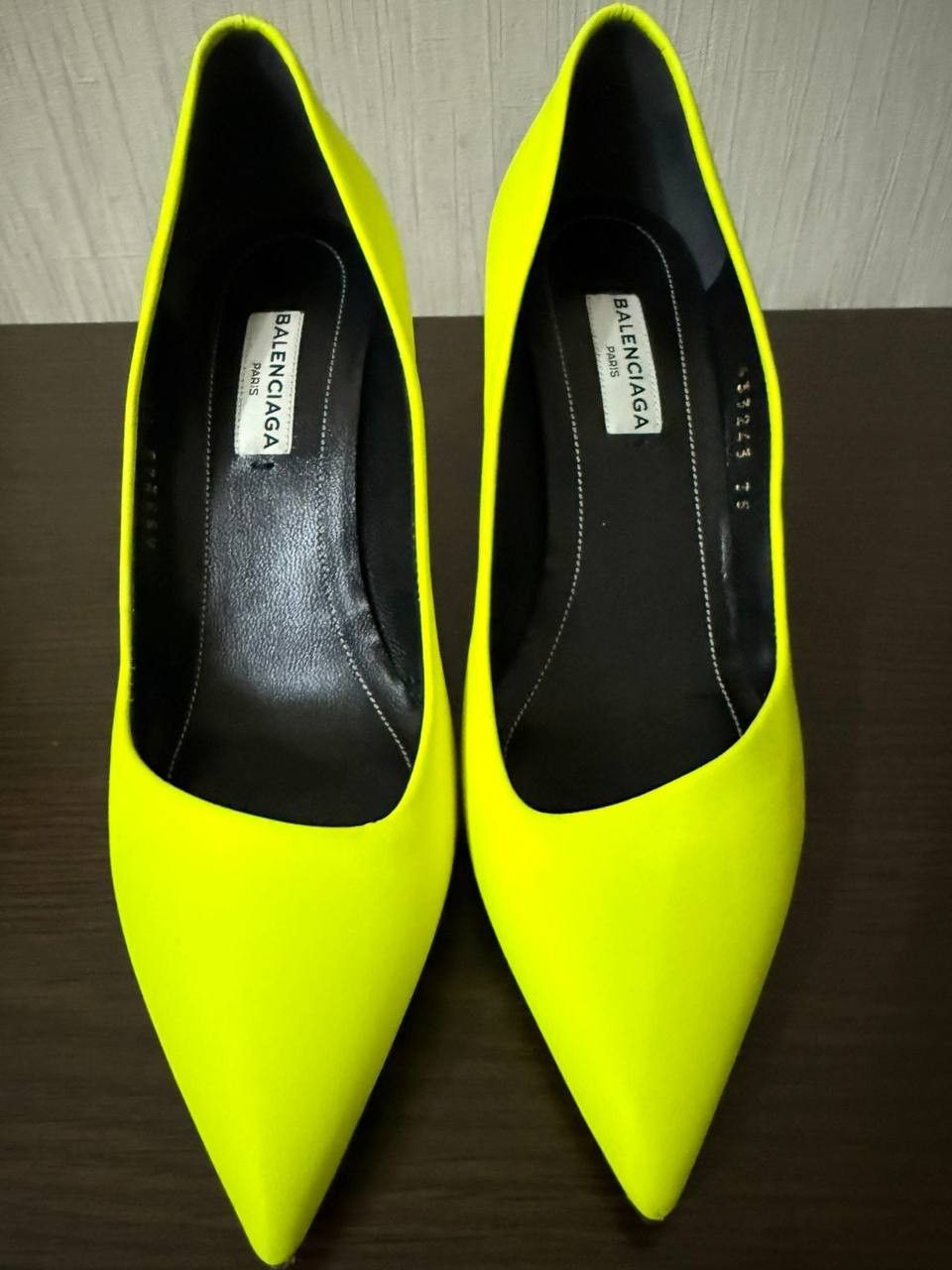 Balenciaga Balenciaga Leather Pumps Heels Size US 4.5 / IT 34.5 - 1 Thumbnail