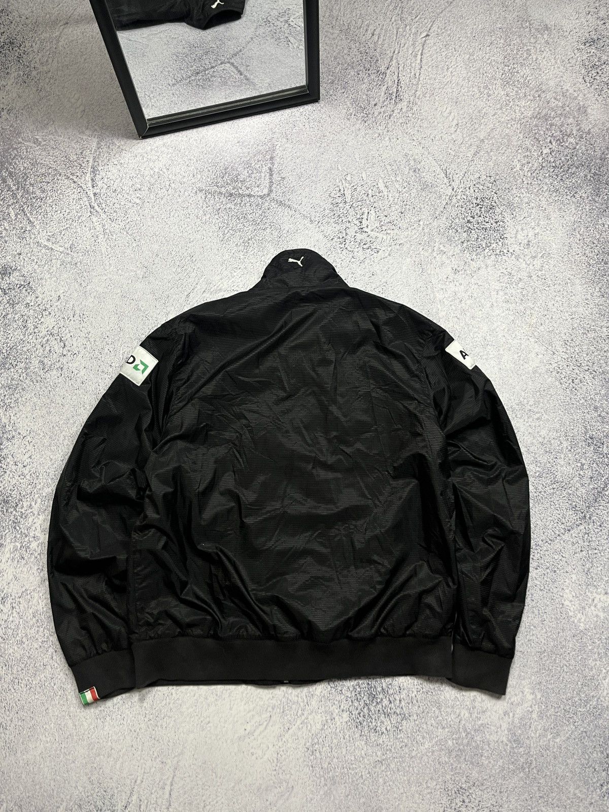 Ferrari × Formula 1 Vintage Ferrari F1 Puma Racing Jacket Hype Rare Marlboro Size US L / EU 52-54 / 3 - 18 Thumbnail