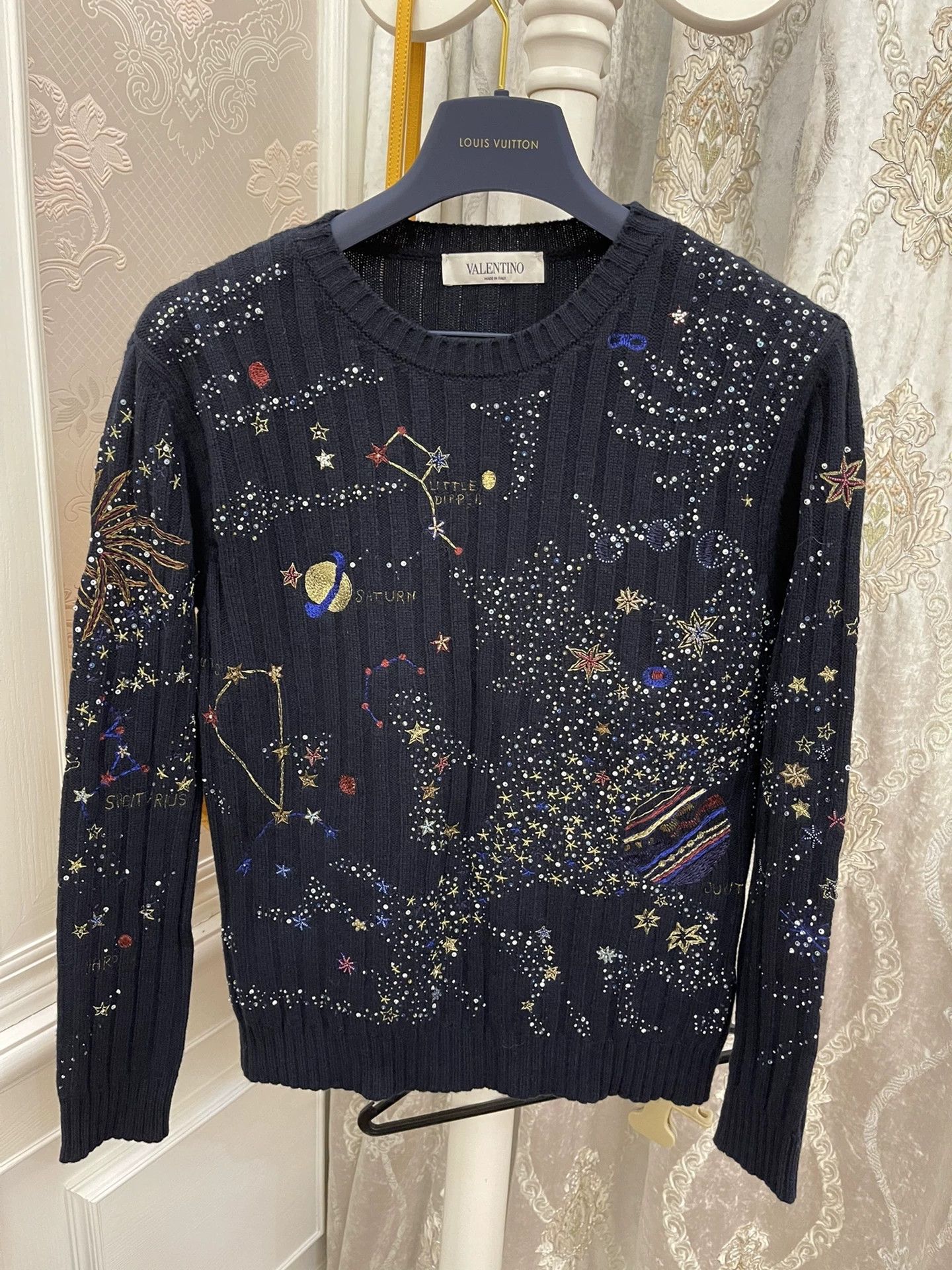 Valentino Valentino Pearl & Sequins Sweater S (Authentic) Size S / US 4 / IT 40 - 2 Thumbnail