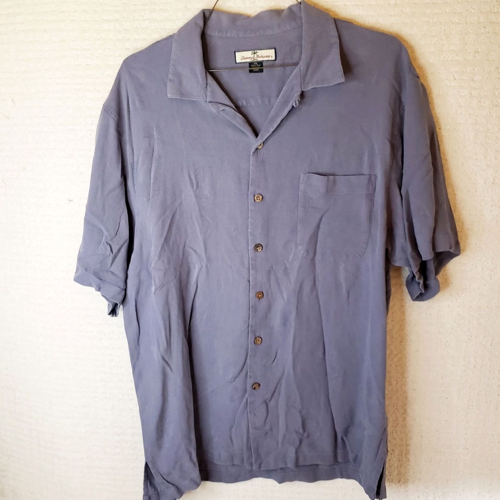 Tommy Bahama VINTAGE Tommy Bahama Silk Shirt Shirt Mens 2XL Blue Silk Short Sleeve Button-Up Hawaiian Collar 2XL Mens Size US XXL / EU 58 / 5 - 2 Thumbnail