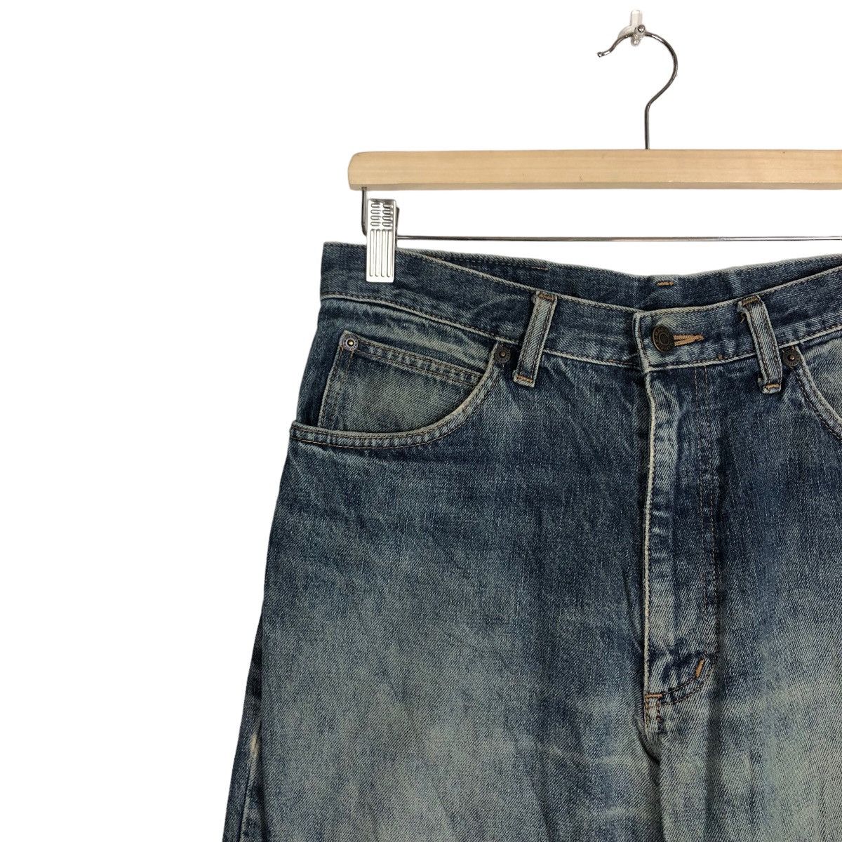 Japanese Brand 🔥90’s RARE DESIGN DISTRESSEDDENIM JEANS MAVERIC JAPAN Size US 30 / EU 46 - 7 Thumbnail