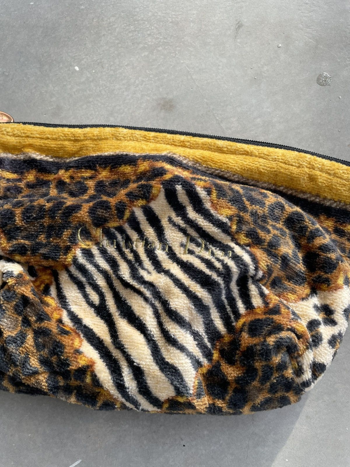 Christian Dior Monsieur × Vintage VINTAGE CHRISTIAN DIOR TOILETORY POUCHES LEOPARD PRINT Size ONE SIZE - 2 Thumbnail