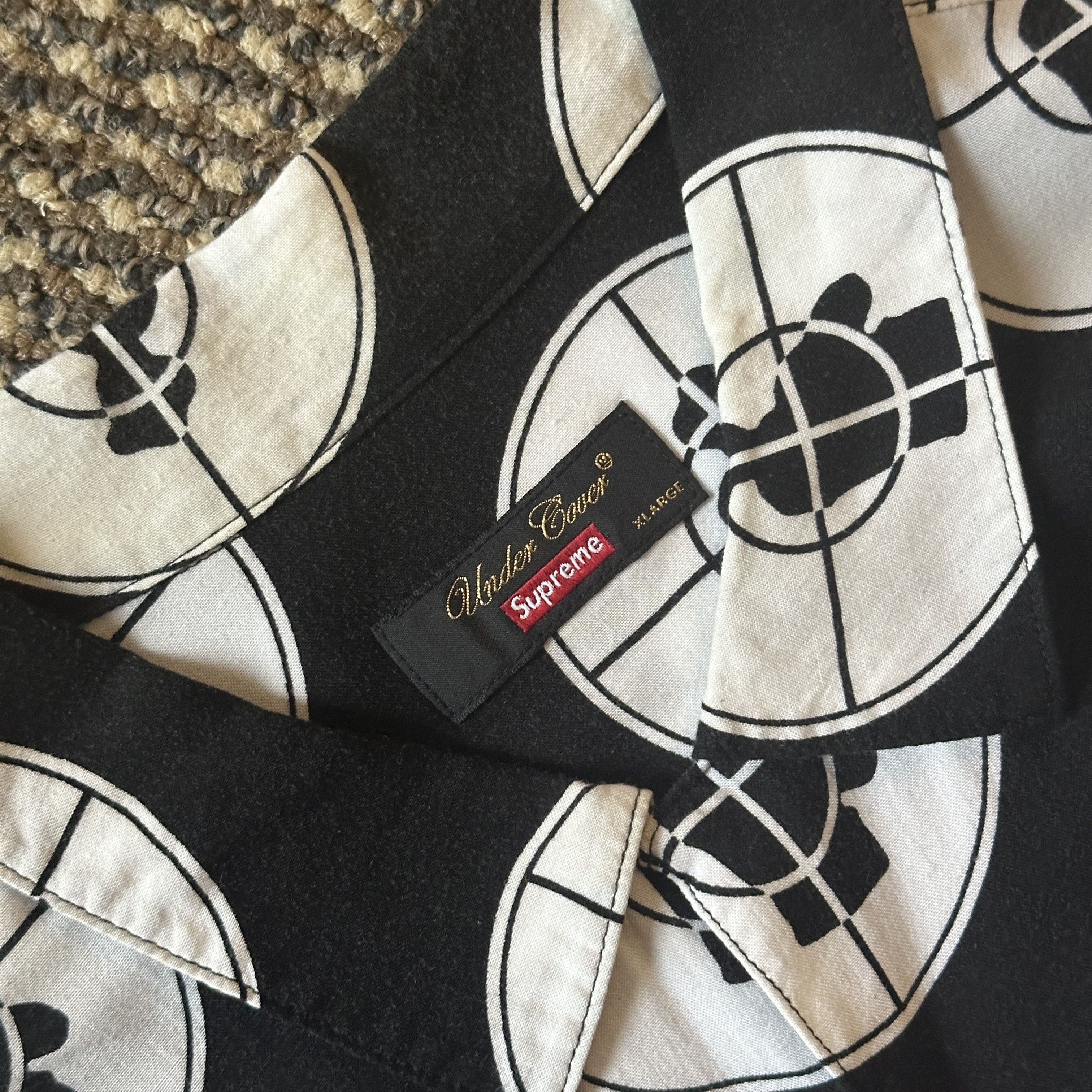 Supreme Supreme UNDERCOVER/Public Enemy Rayon Shirt Size US XL / EU 56 / 4 - 2 Thumbnail