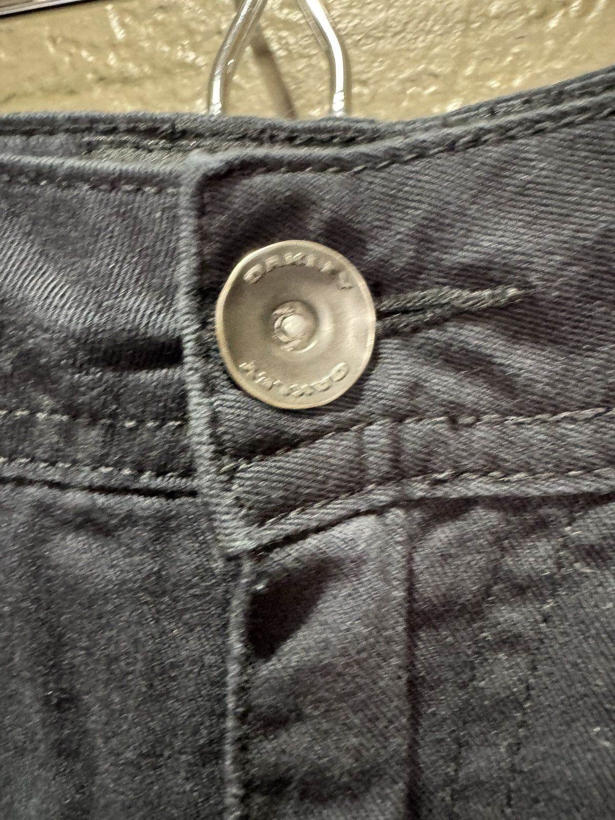 Oakley Vintage Oakley Cargo Shorts 31 Y2k 2000s Black Button Pocket Size US 30 / EU 46 - 9 Thumbnail