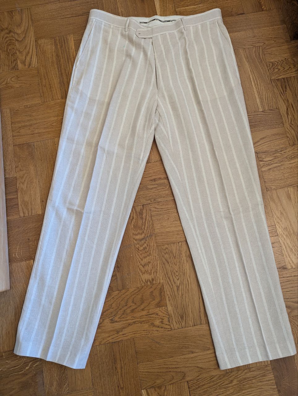 Brioni Suit (56 Eur size) Size 46R - 6 Thumbnail