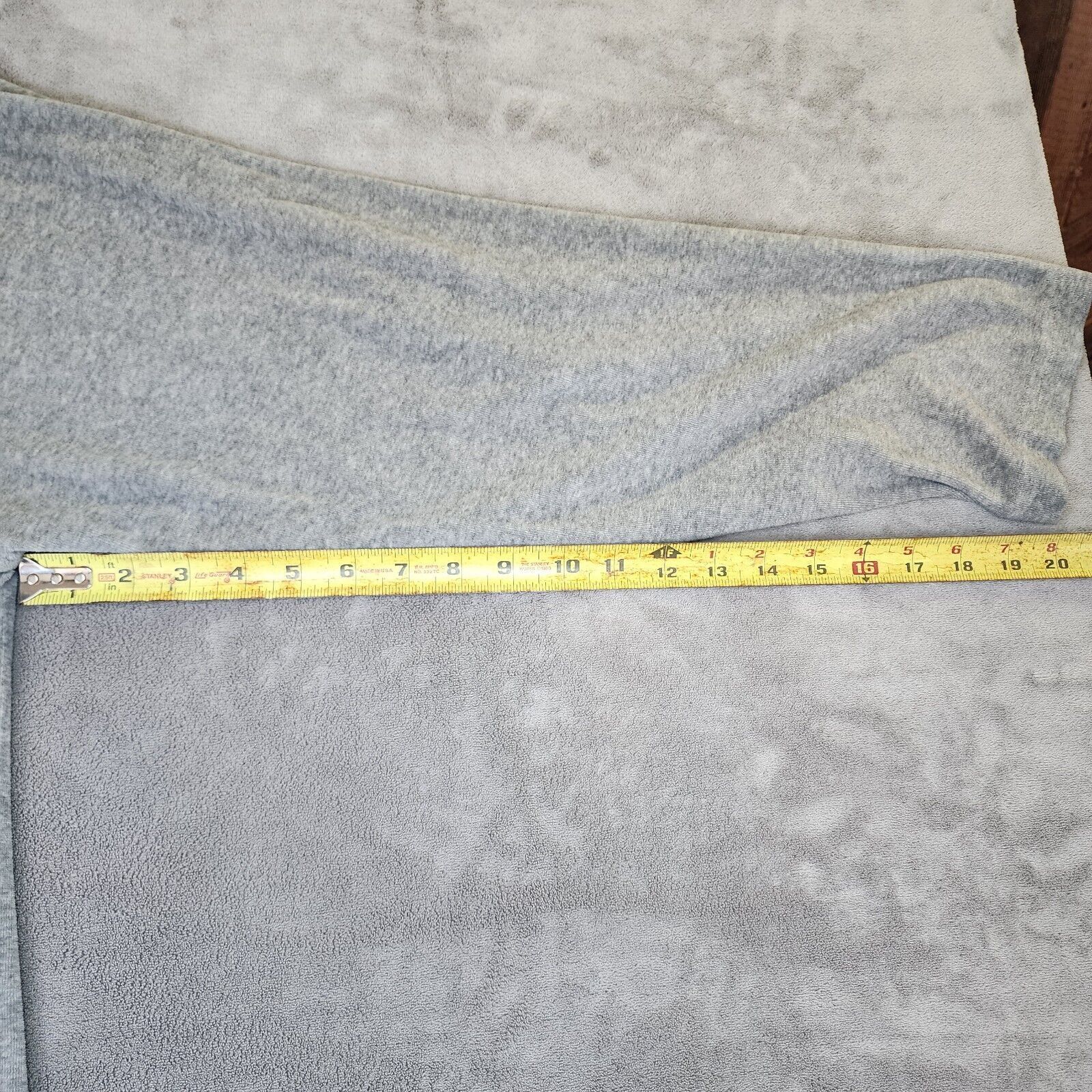 Fubu Fubu Men's Grey Henley Comfort Sweater M BAGGY READ DESC! Size US M / EU 48-50 / 2 - 4 Thumbnail