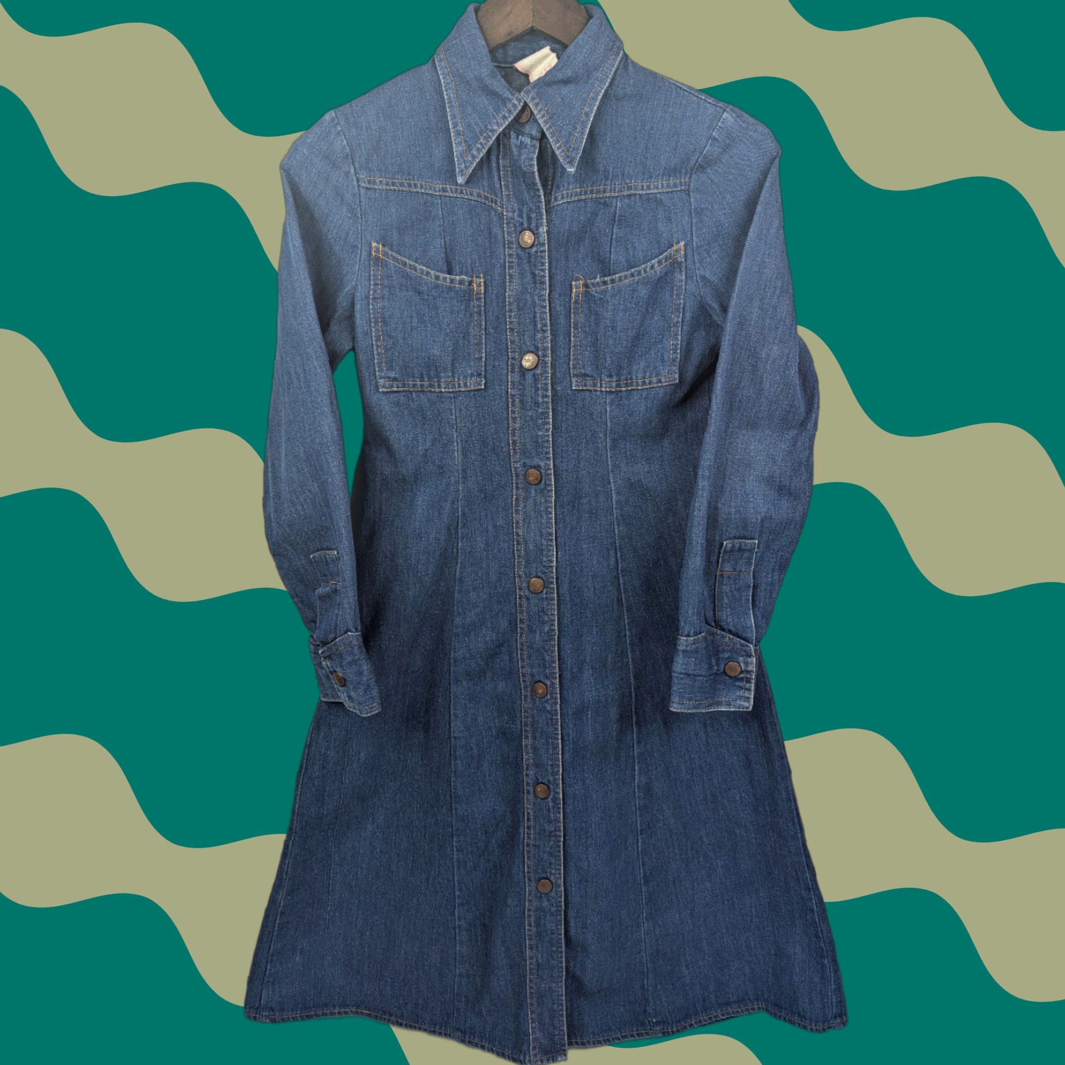 Denime Vintage Foxmoor Western Denim Shirt Dress 5/6 Blue Duster Collar 1970s Jeans Dagger Look Mens Womens Boys Girls Size 27" / US 4 / IT 40 - 1 Thumbnail