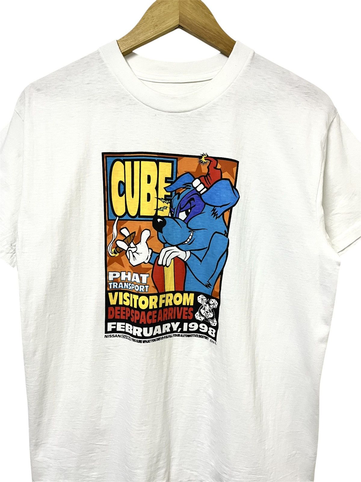Les Artists VINTAGE 90s FRANK KOZIK NISSAN CUBE POSTER ART WORK TSHIRT Size US M / EU 48-50 / 2 - 6 Thumbnail