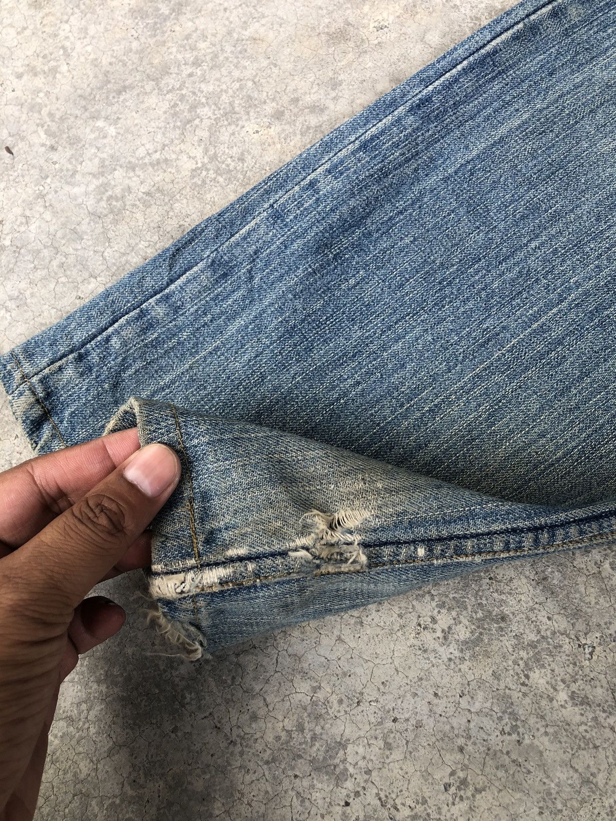 Karakuri Tamashii Karakuri Tamashii Embroidered Jeans Distressed Jeans Size US 32 / EU 48 - 18 Thumbnail