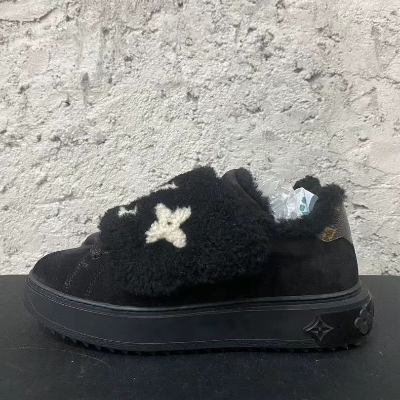Louis Vuitton Louis Vuitton Velcro shoes Size US 6 / IT 36 - 2 Thumbnail