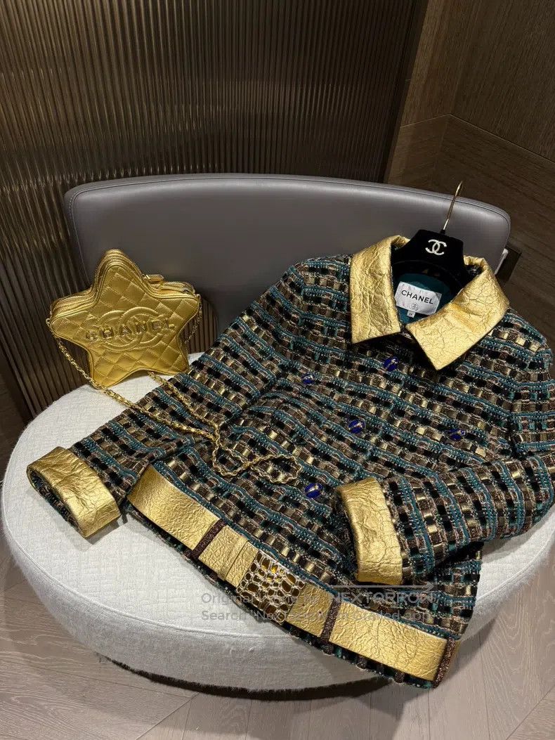 Chanel Chanel Egyptian pineapple jacket Size XS / US 0-2 / IT 36-38 - 1 Thumbnail