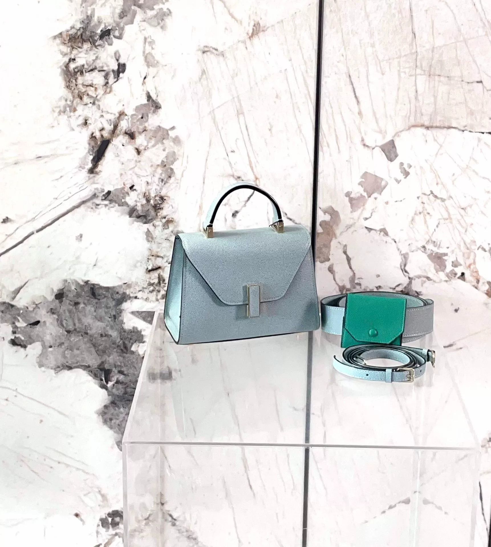 Valextra Pre-loved Bag Very good condition Size ONE SIZE - 1 Thumbnail