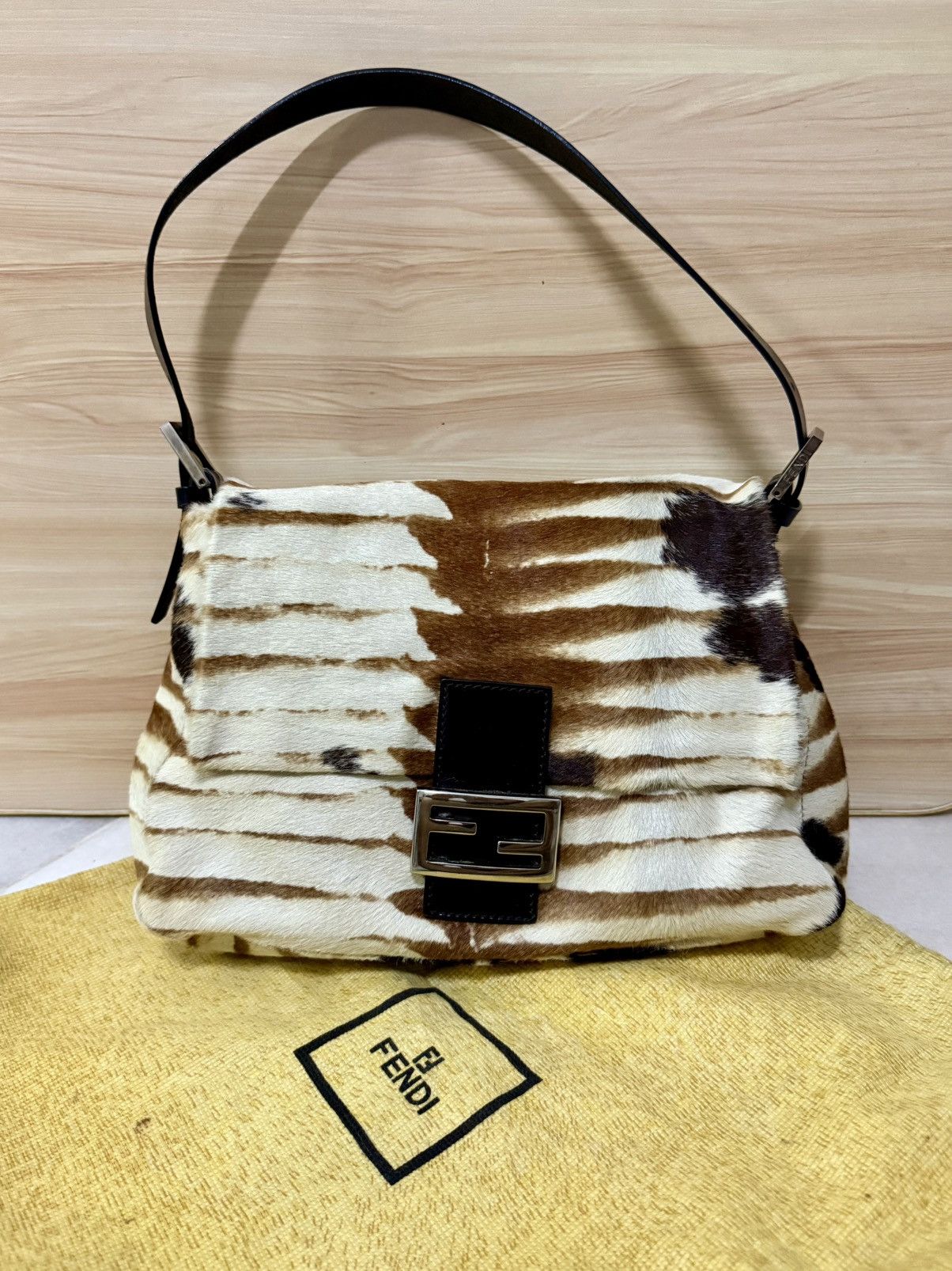 Fendi Rare Vintage Fendi Calf Hair Mamma Baguette Bag Size ONE SIZE - 2 Thumbnail