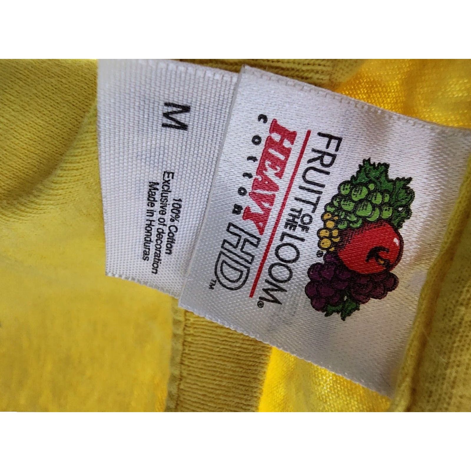 Fruit Of The Loom VINTAGE SpongeBob SquarePants Shirt Adult Medium Yellow Graphic Tee Smiling Bob Image 2014 Fruit of the Loom Mens Size US M / EU 48-50 / 2 - 5 Thumbnail