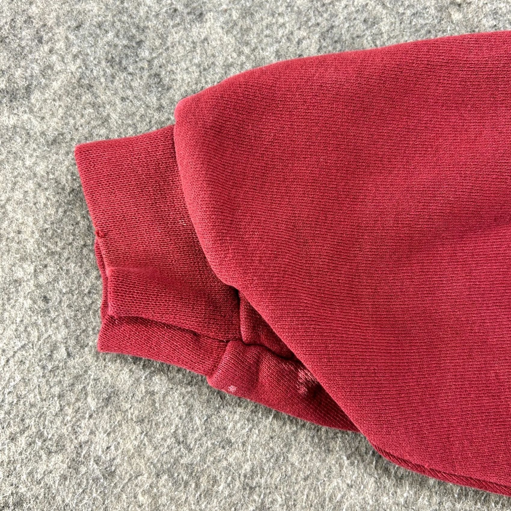 Nike VINTAGE Nike Sweatshirt Mens L Red Pullover Crew Neck Swoosh USA Made 90s Shirt Men Regular Cotton Fleece 1/4 Zip All Seasons 90s Size US L / EU 52-54 / 3 - 6 Thumbnail