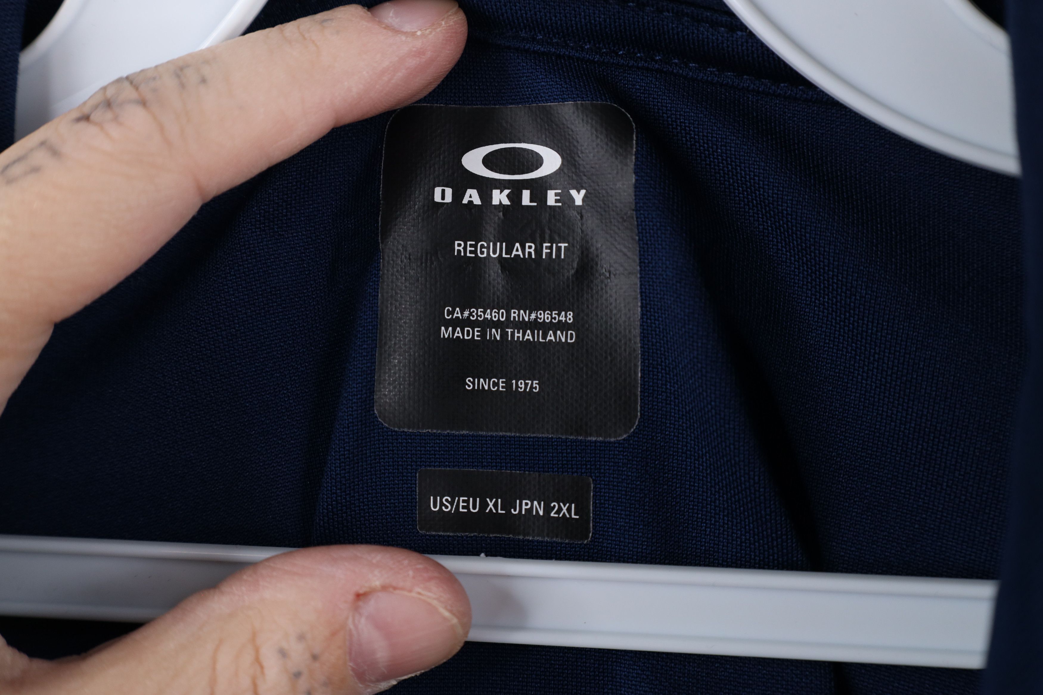 Oakley Vintage Oakley Distressed Spell Out Knit Golf Polo Shirt Size US XL / EU 56 / 4 - 9 Thumbnail