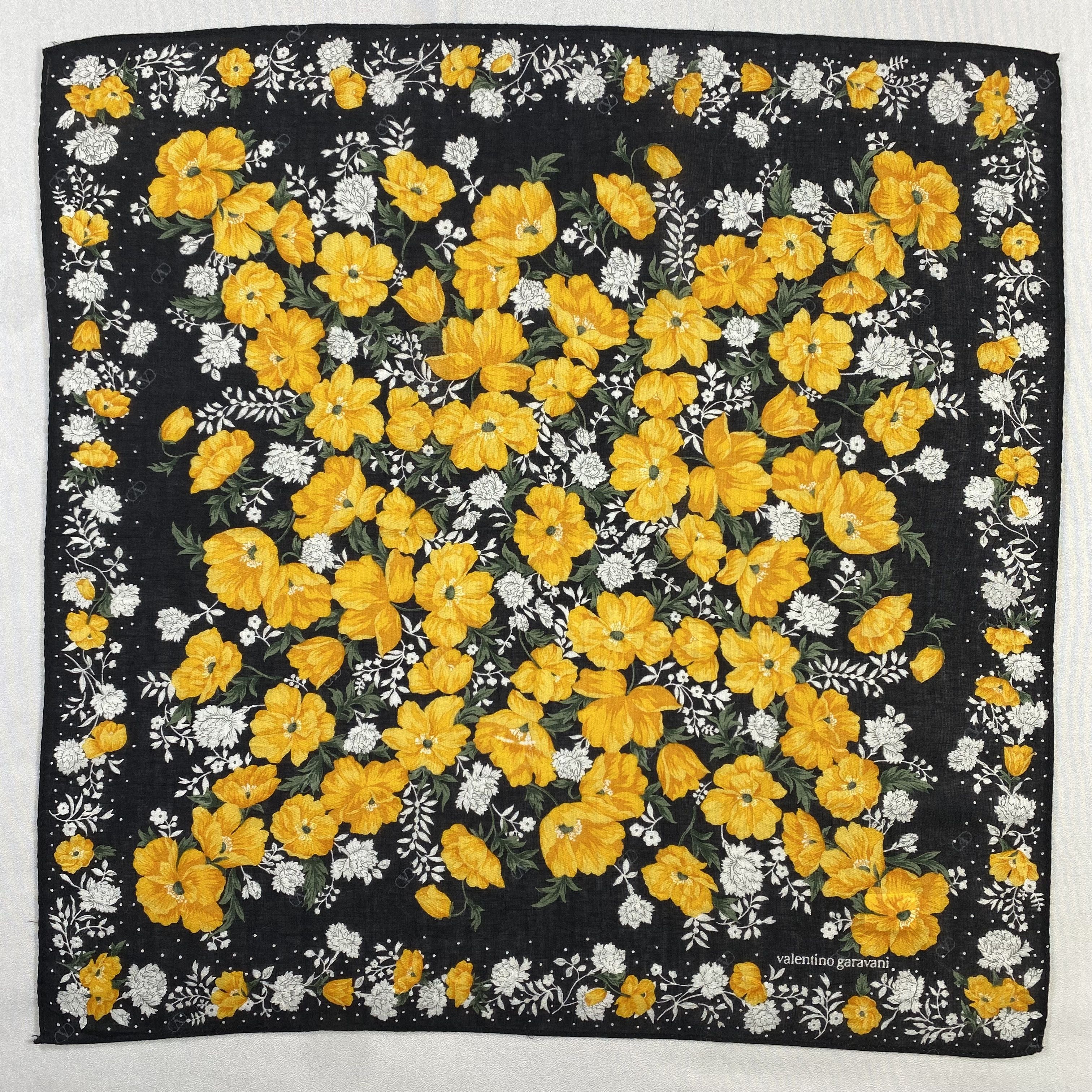 Valentino × Vintage Valentino Garavani Handkerchief / Neckerchief-P1507 Size ONE SIZE - 1 Thumbnail