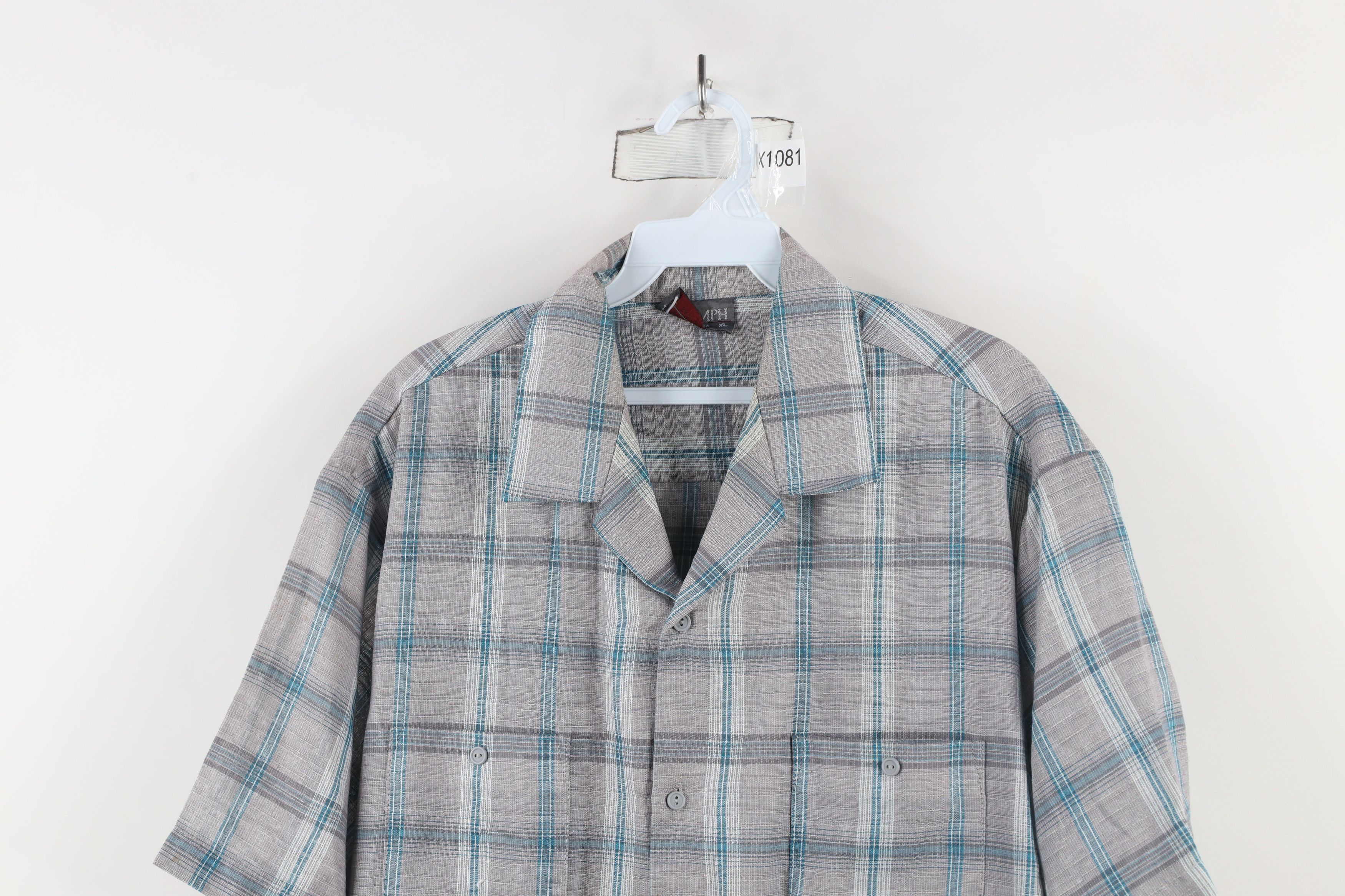 Vintage Vintage 70s Streetwear Lightweight Weave Camp Button Shirt Size US XL / EU 56 / 4 - 2 Thumbnail