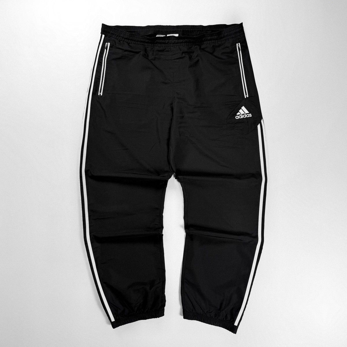 Adidas Adidas Essentials Logo Track Pants Vintage Size US 34 / EU 50 - 1 Thumbnail