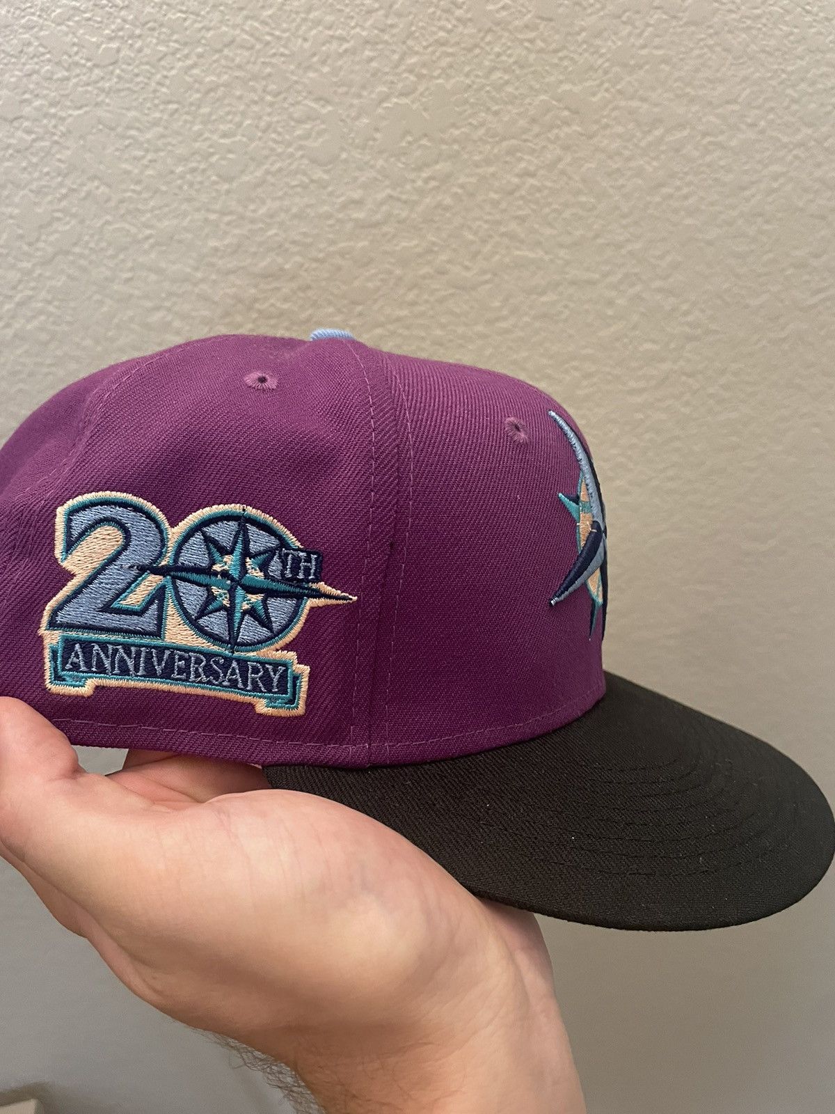 Other Exclusive Fitted Grape Purple Seattle Mariners 7 5/8 Size ONE SIZE - 2 Thumbnail