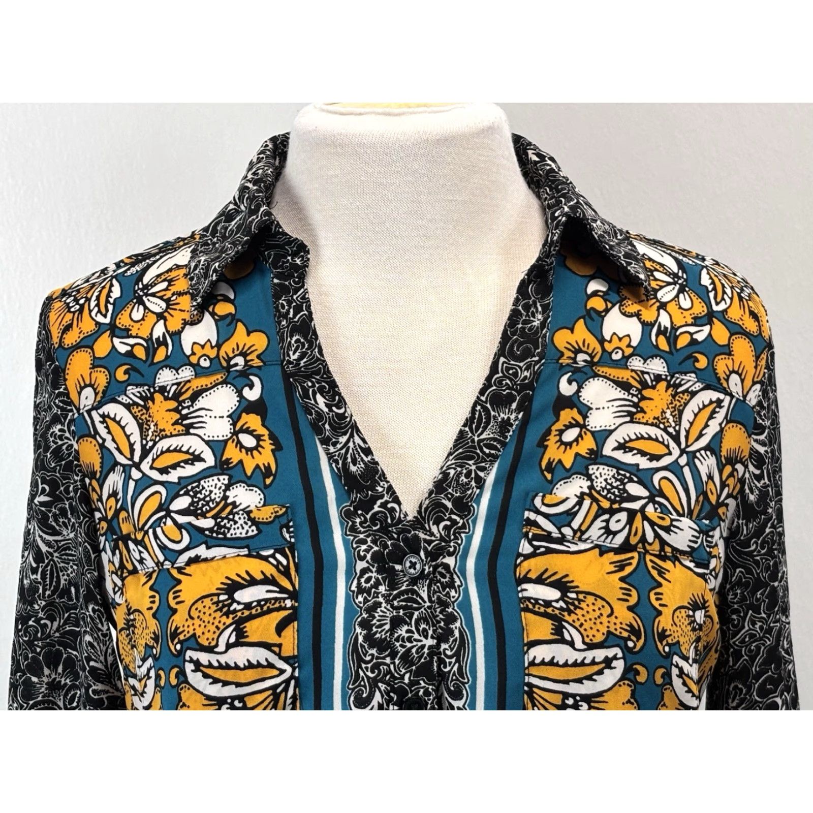 Express Express Portofino Shirt Small Women’s Button Up Colorful Original Fit Sz Size S / US 4 / IT 40 - 5 Thumbnail