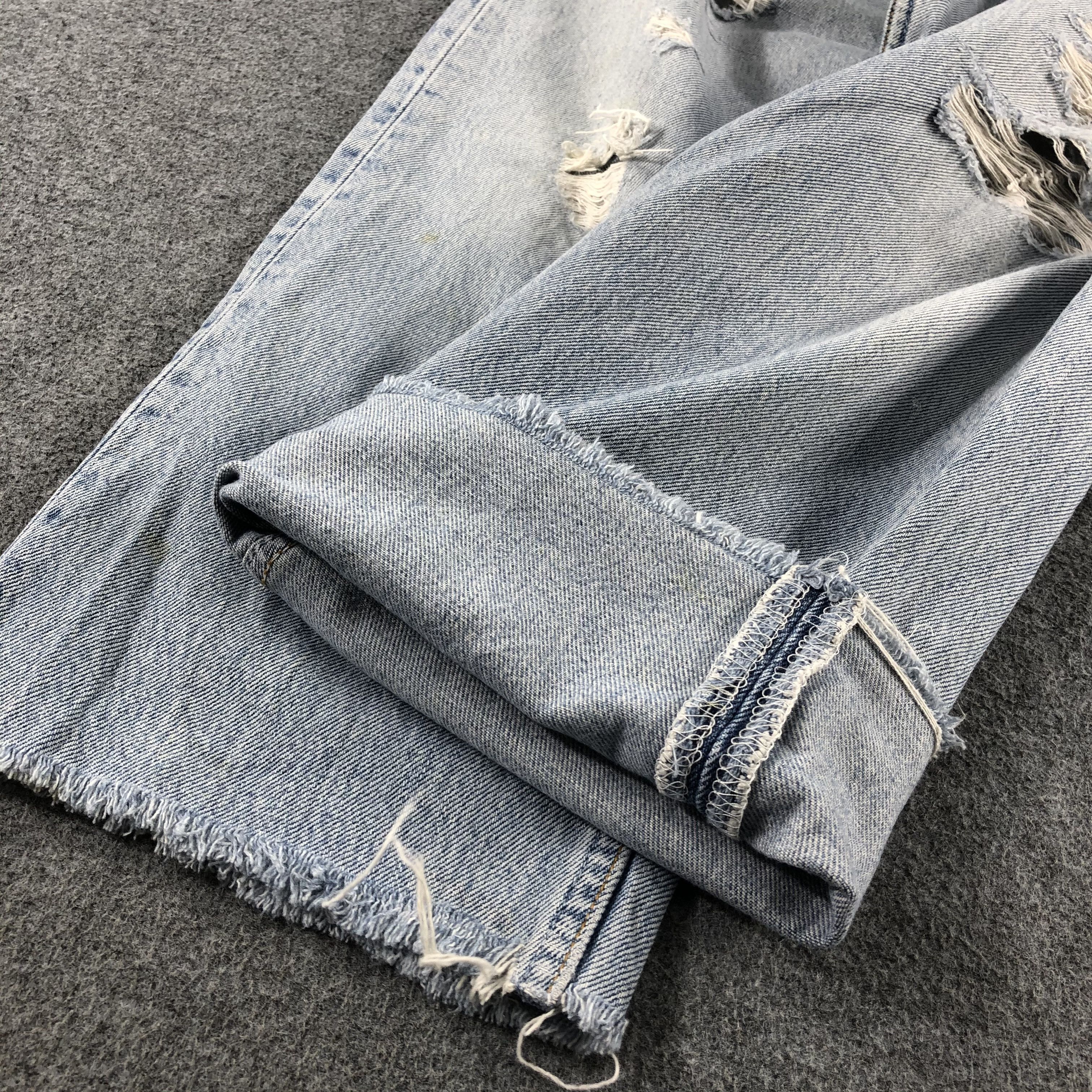 Levi's 90s Vintage Blue Wash Levis 501 Jeans-J2550 Size US 32 / EU 48 - 7 Thumbnail
