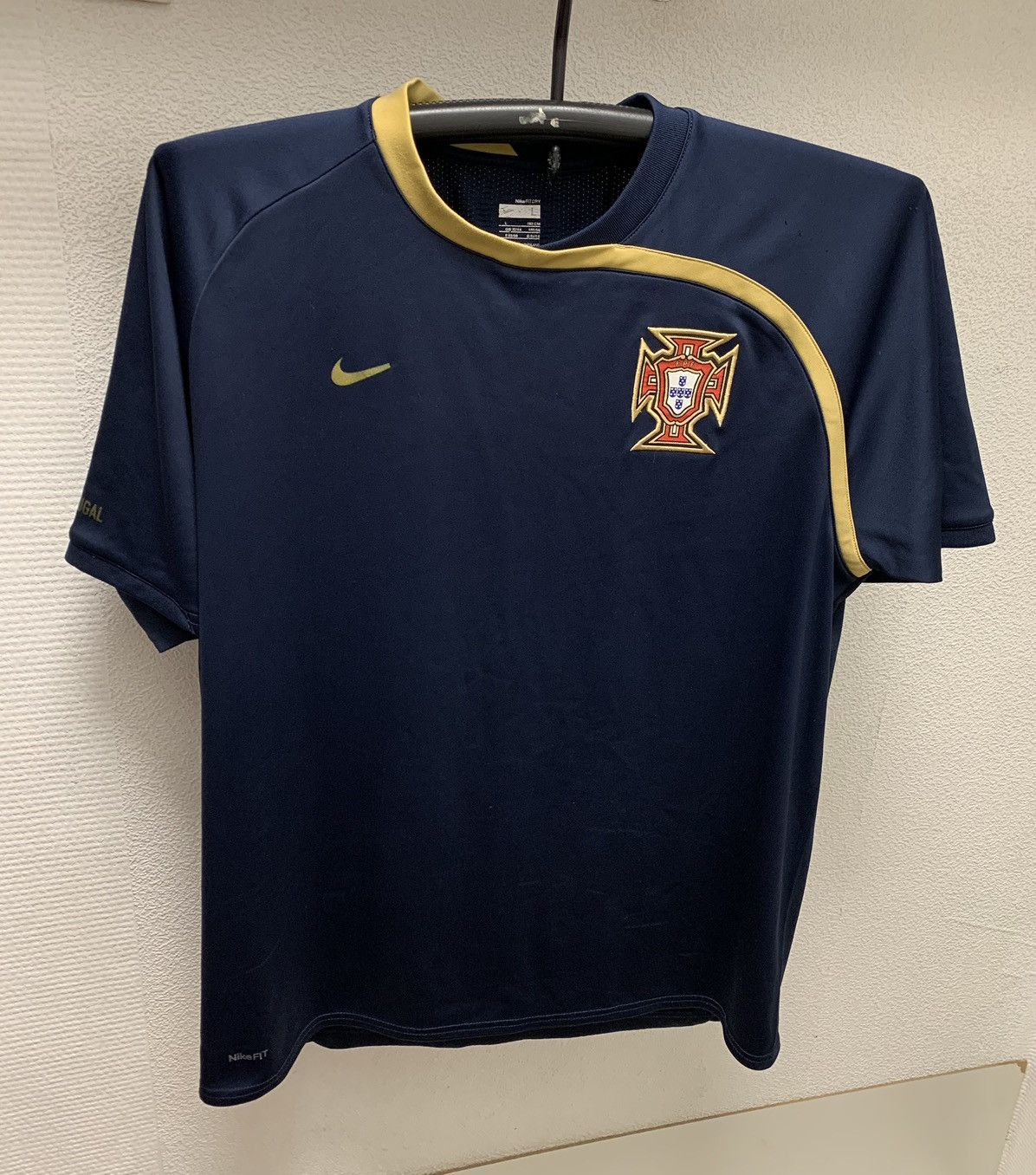 Nike Portugal Nike soccer jersey fifa World Cup vintage L Size US L / EU 52-54 / 3 - 1 Thumbnail