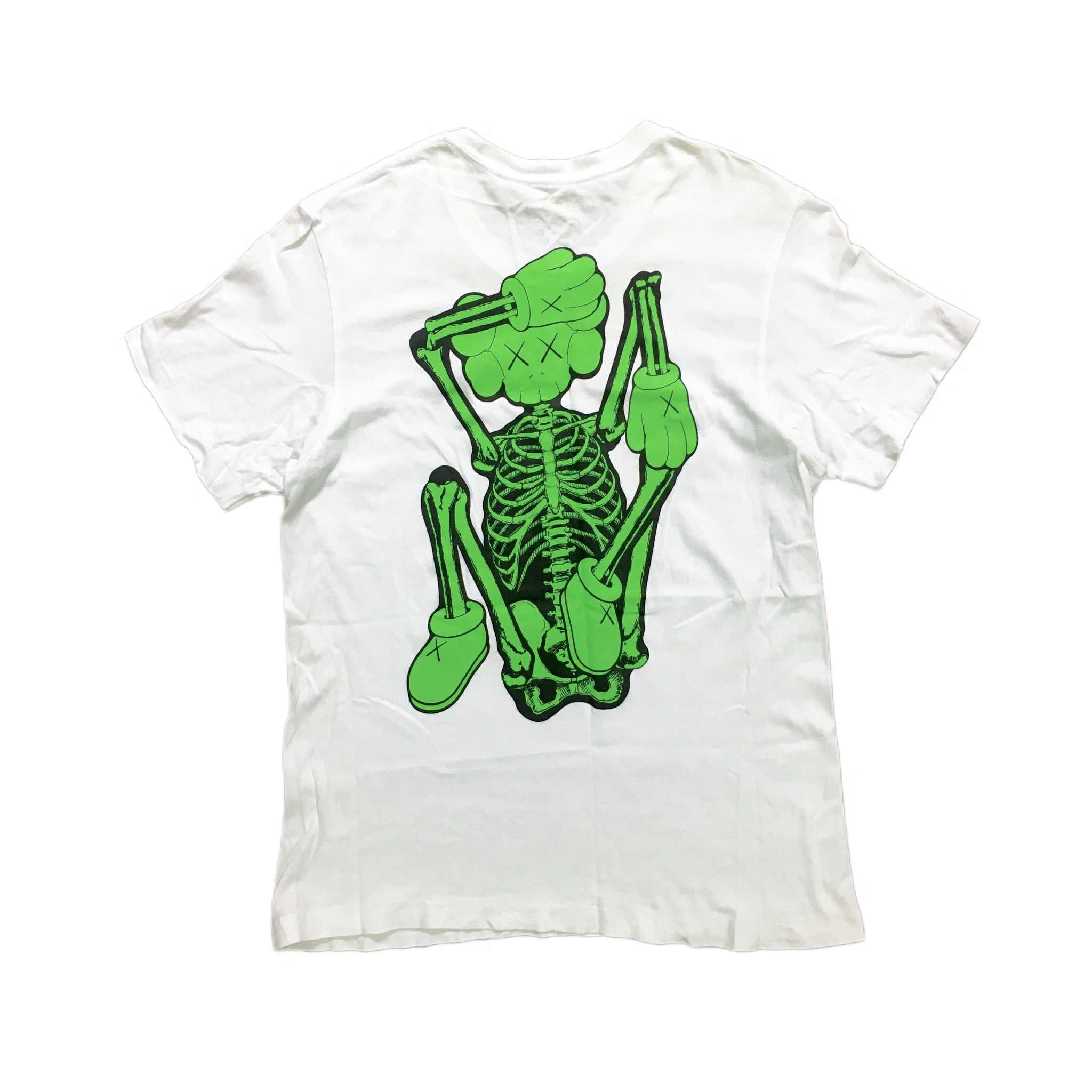 Kaws × Uniqlo Kaws x Uniqlo Green Skeleton T-shirt Size US M / EU 48-50 / 2 - 1 Thumbnail