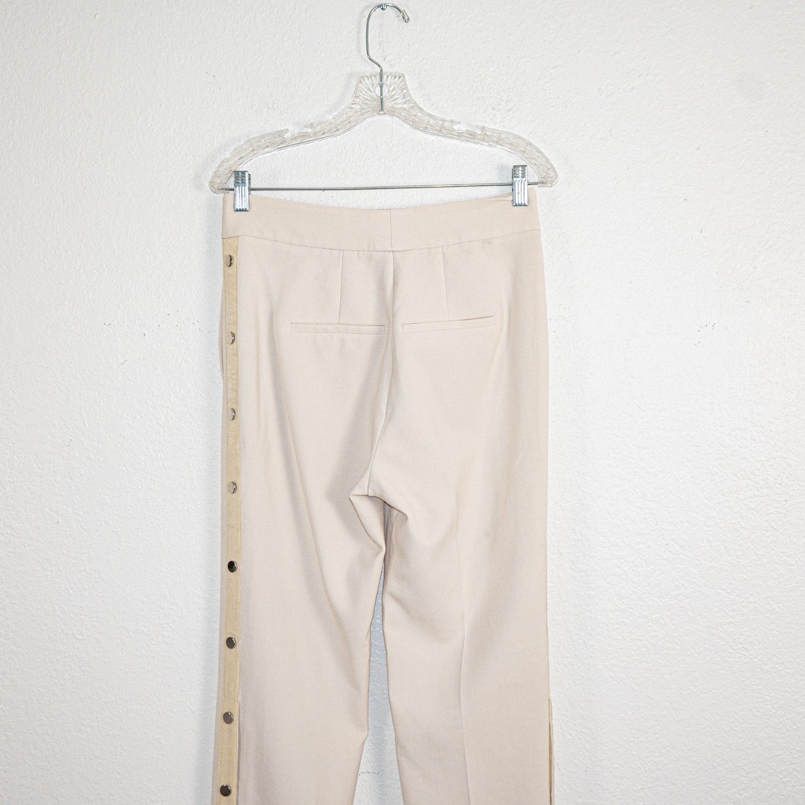 Veronica Beard Veronica Beard Side Buttons Trousers in cream beige size 10 Size 32" / US 10 / IT 46 - 9 Thumbnail