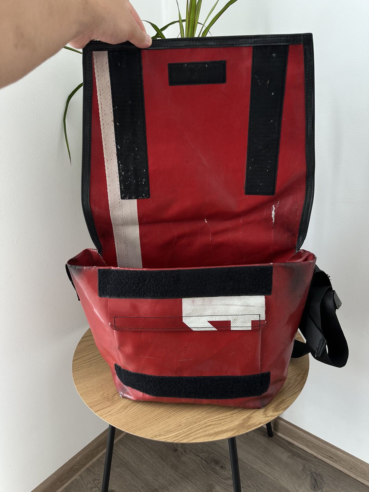 Freitag Vintage Freitag Lab A6 Red Shoulder Bag Size ONE SIZE - 5 Thumbnail