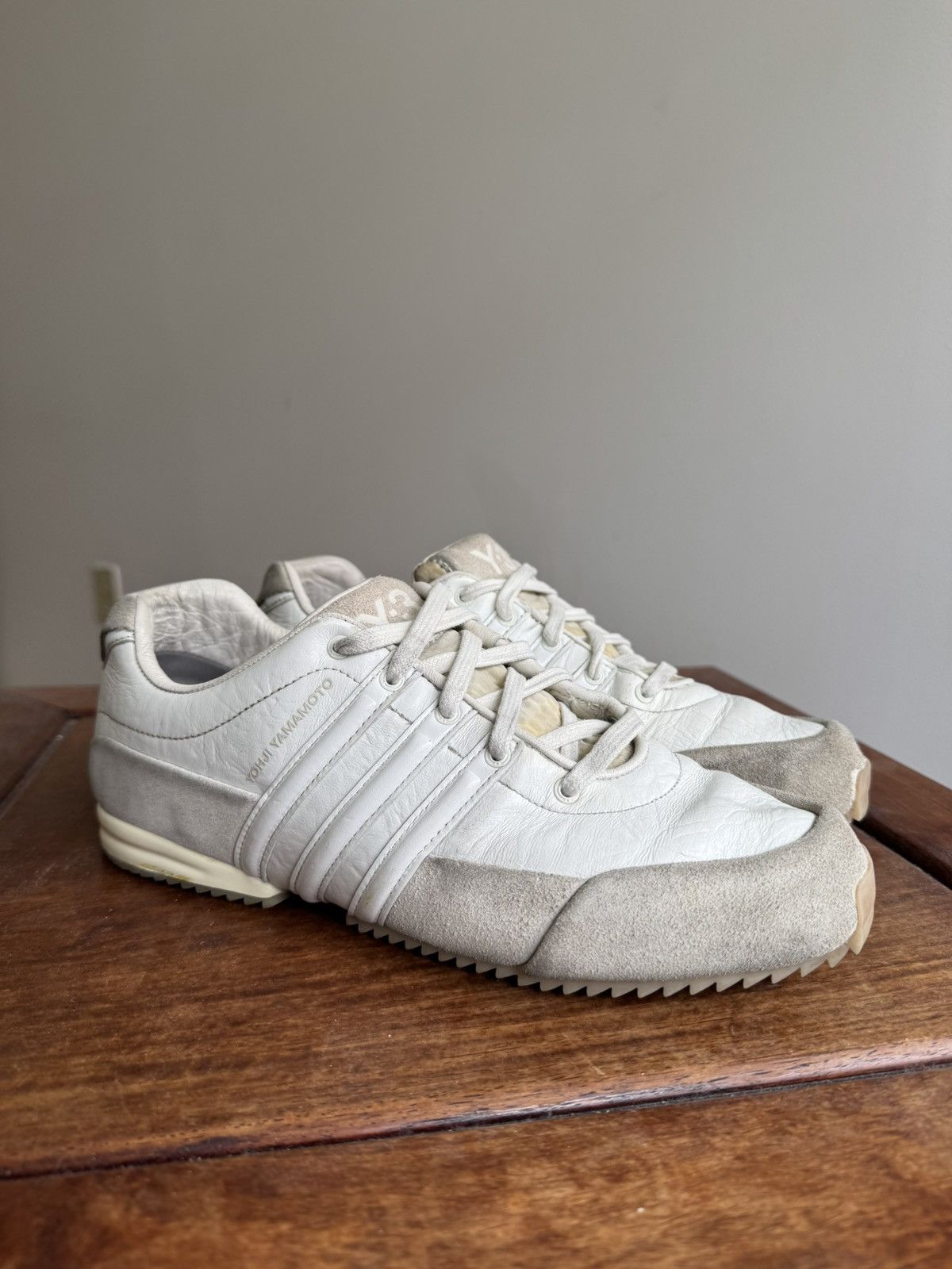 Y-3 White Sprint Sneakers Size US 8.5 / EU 41-42 - 1 Thumbnail