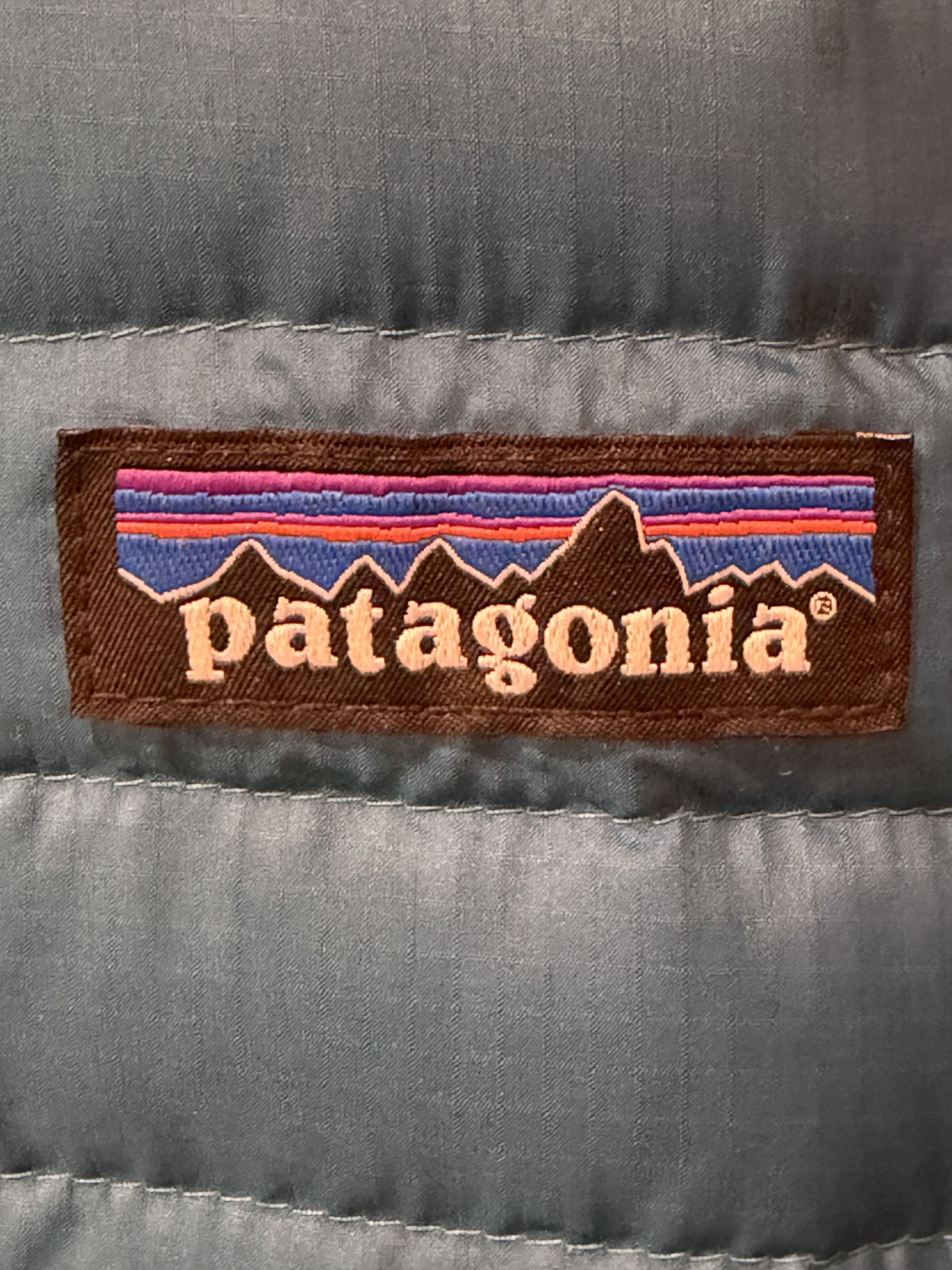 Patagonia Down Sweater Jacket Size US S / EU 44-46 / 1 - 4 Thumbnail