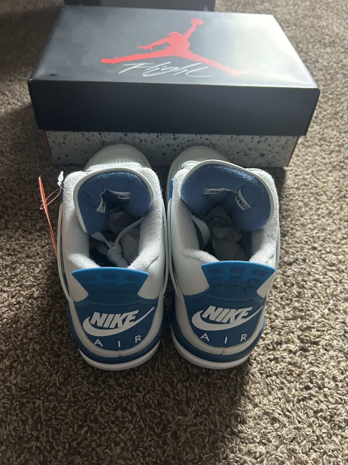 Jordan Brand × Nike Jordan 4 Retro Military Blue Size US 9 / EU 42 - 2 Thumbnail