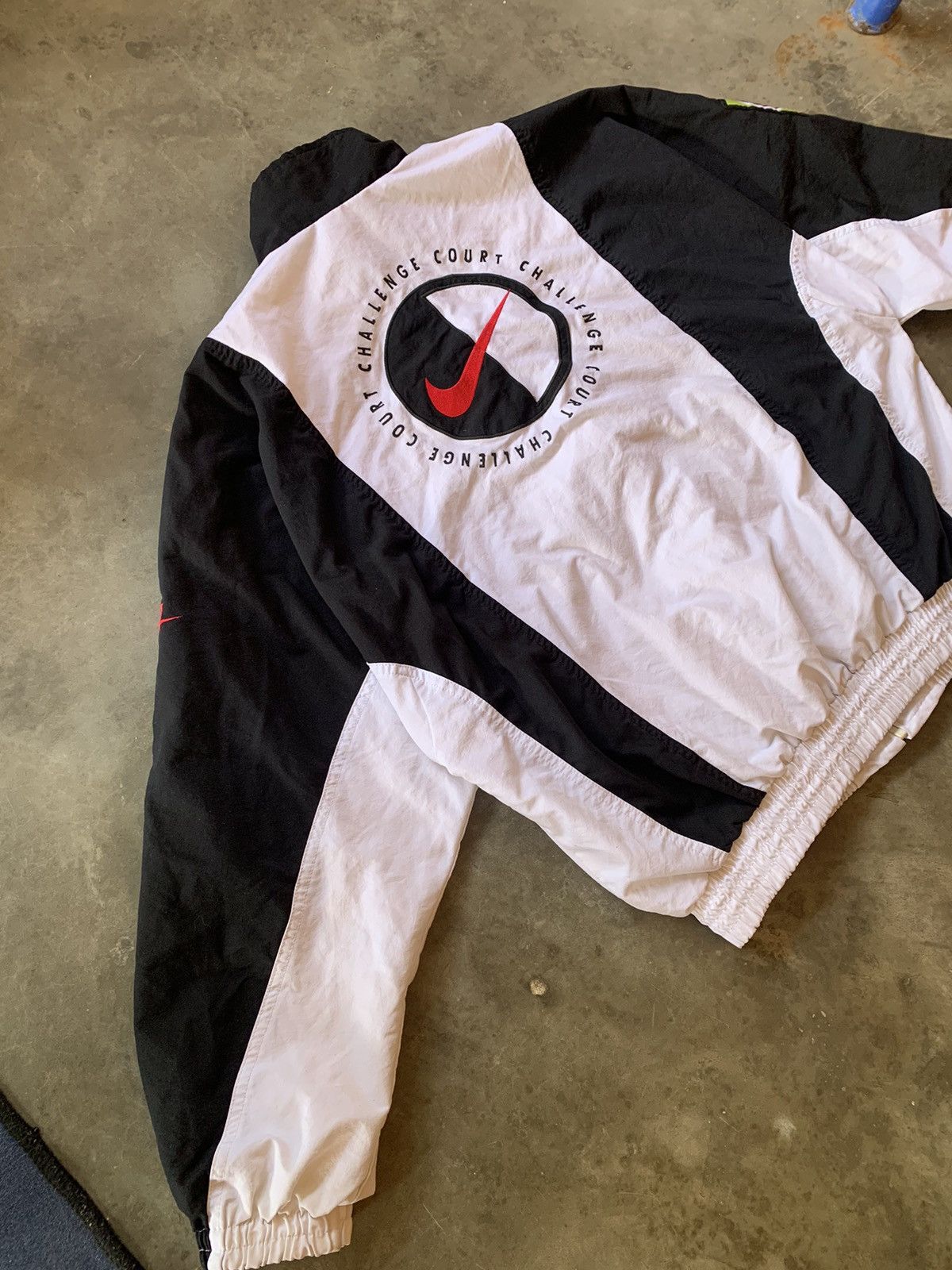 Nike NIKE CHALLENGE COURT 90’s WINDBREAKER Size US M / EU 48-50 / 2 - 9 Thumbnail