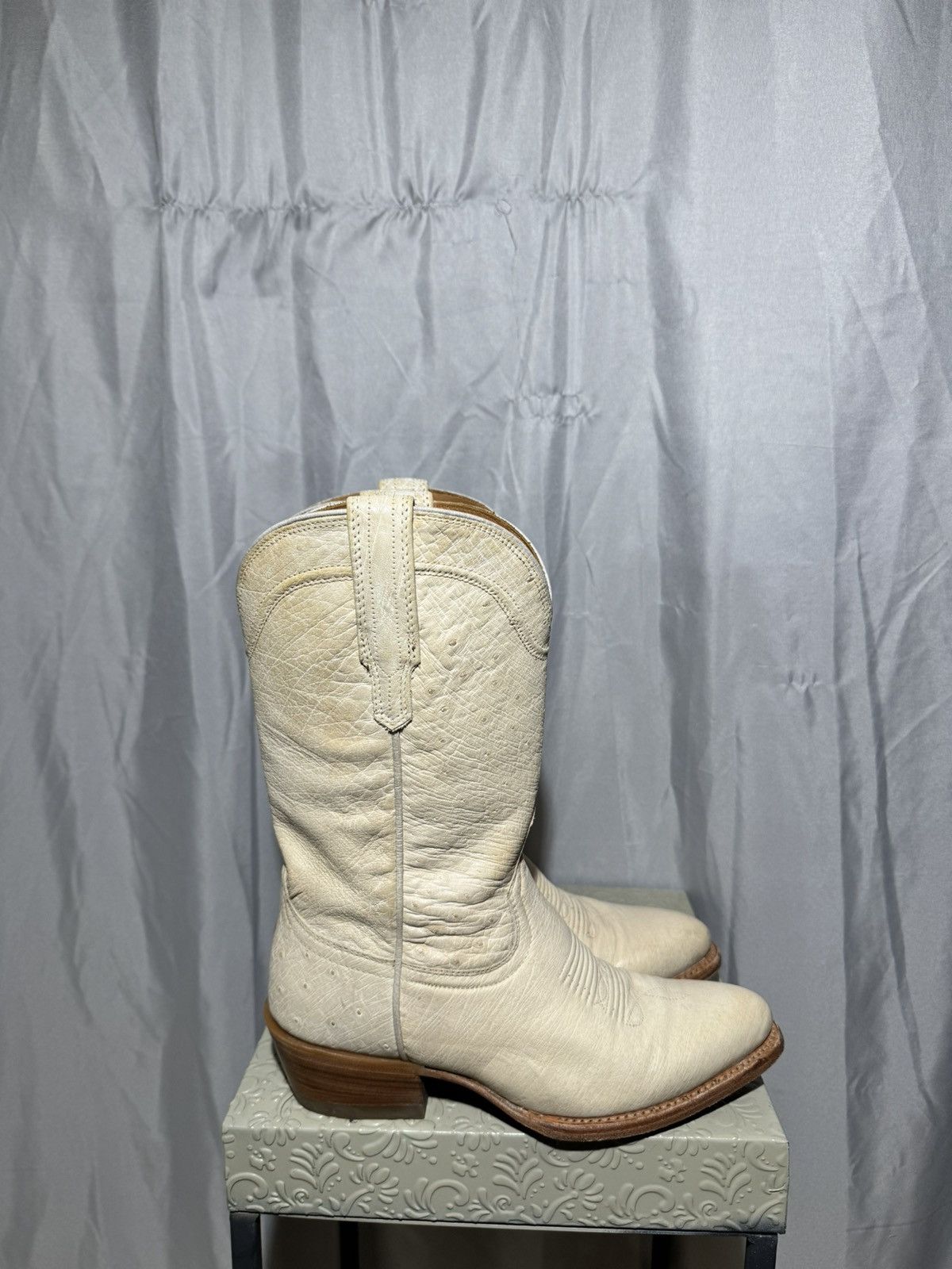 Tecovas store Chloe White Cowboy Boots