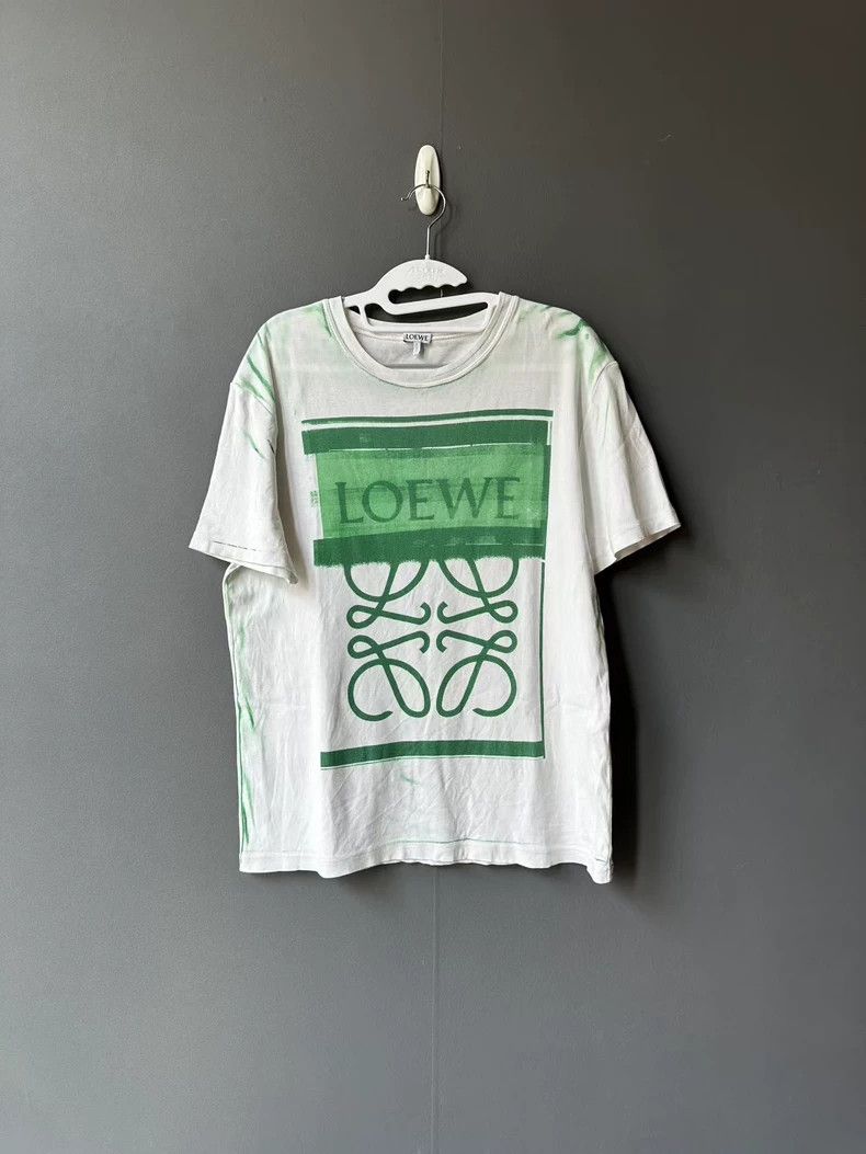 Loewe LOEWE Big logo short sleeves Size M / US 6-8 / IT 42-44 - 1 Thumbnail