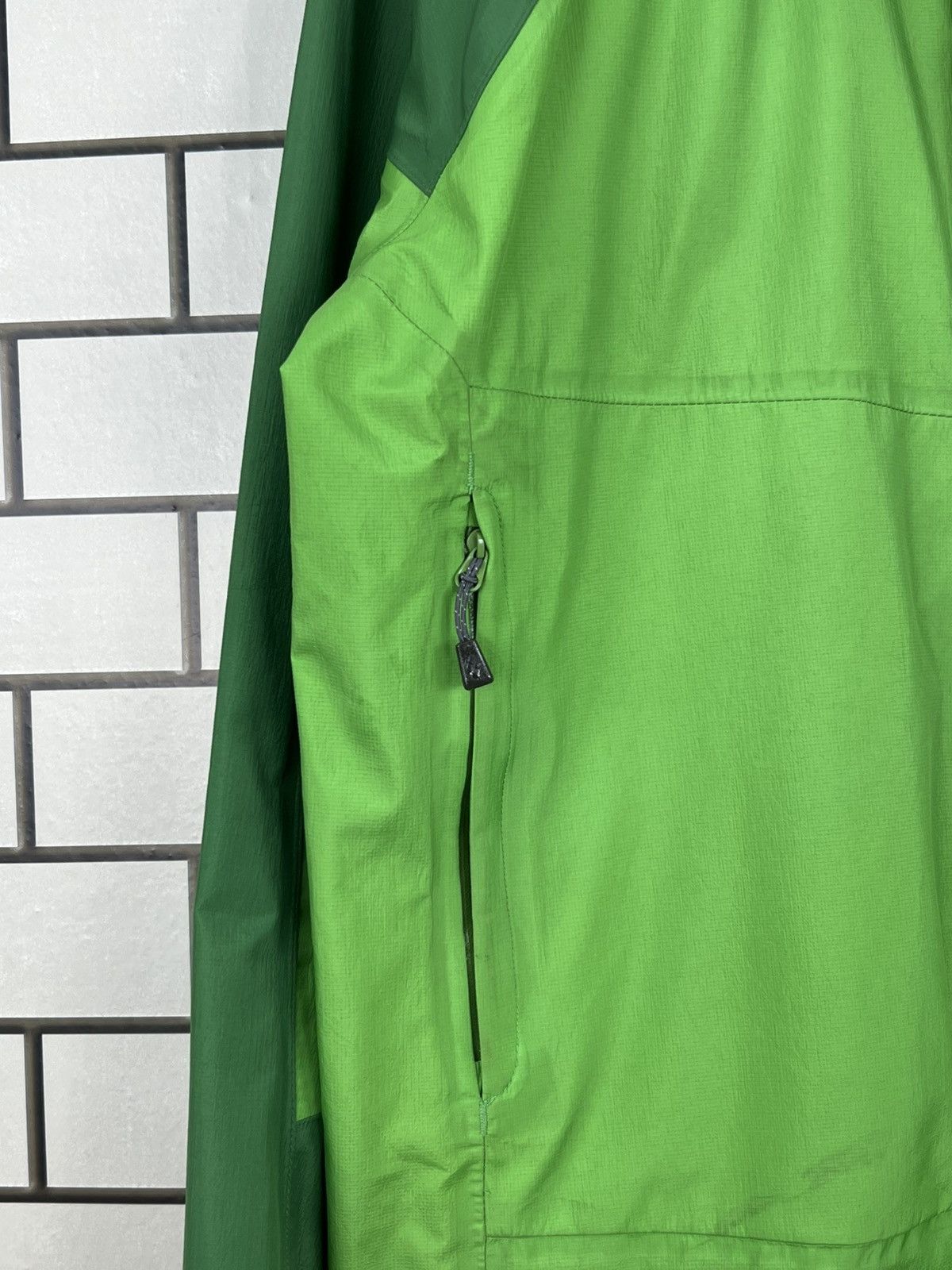 Montbell Montbell Windbreaker Jacket Size US L / EU 52-54 / 3 - 9 Thumbnail