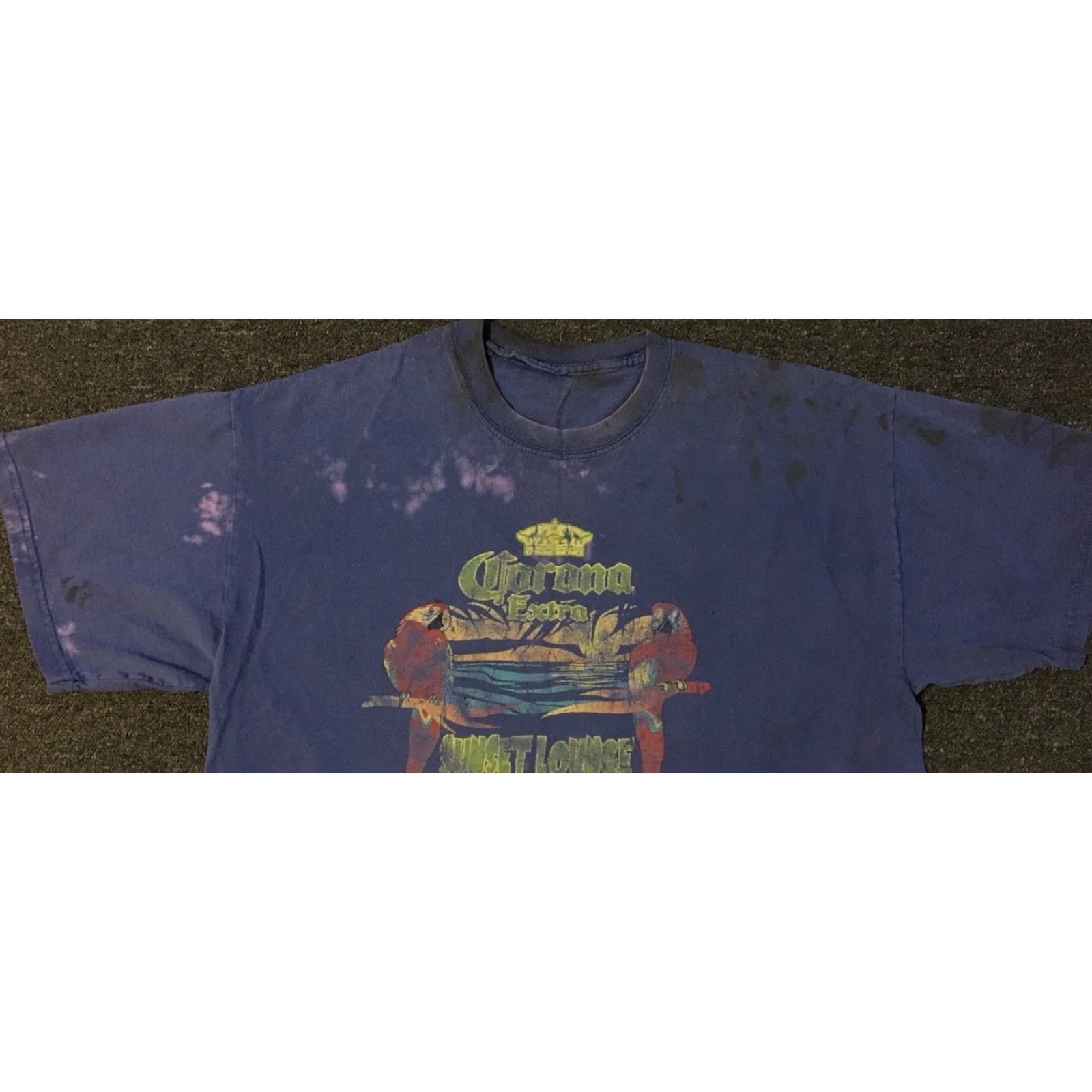 Vintage Vtg Corona Sunset Lounge Thrashed Faded Bleach Shirt L Blue Graphic Tee 90s Grunge Bar Beer Distressed Mens T-Shirt Size US L / EU 52-54 / 3 - 5 Thumbnail
