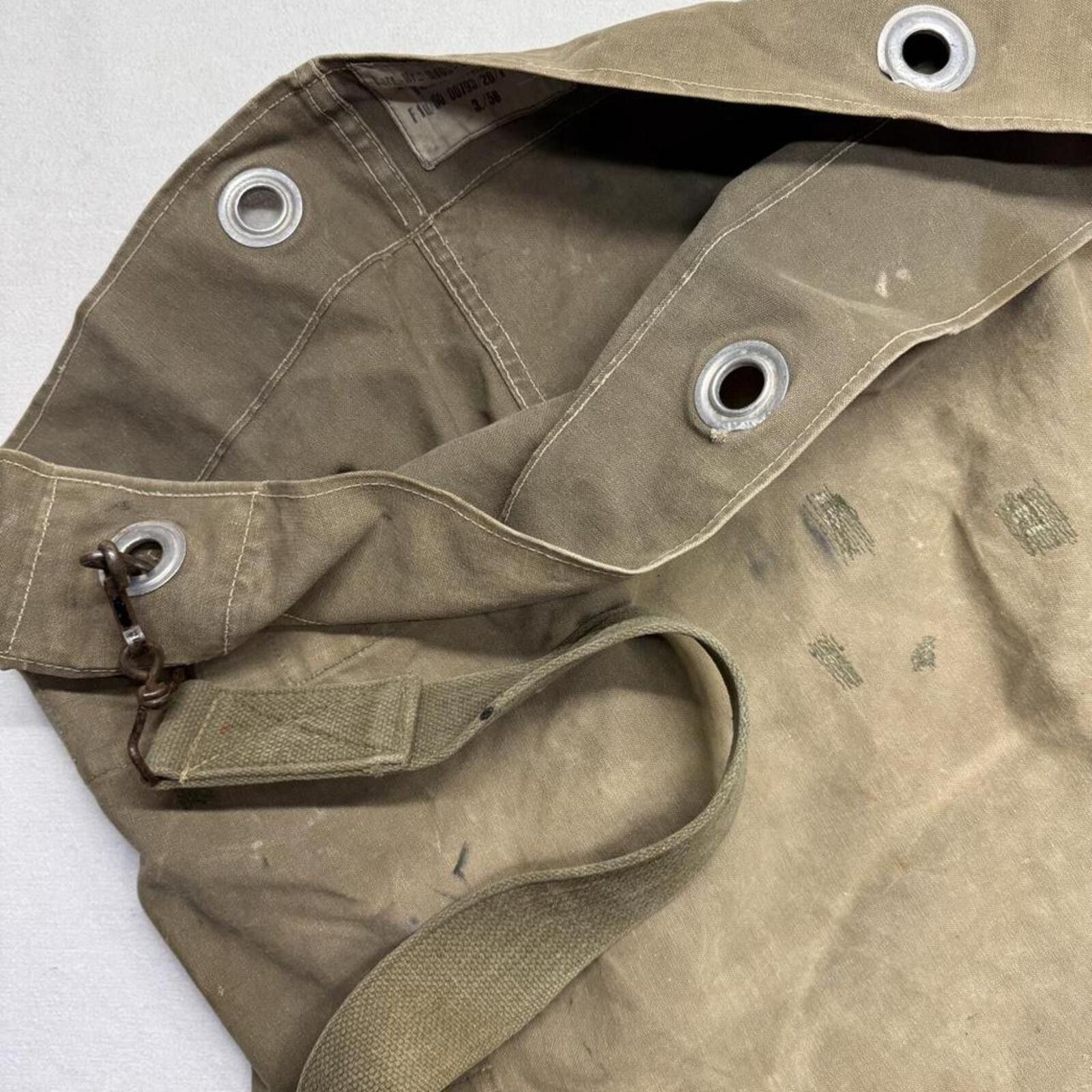 Other 1950s Cold War German army/military brown canvas duffle bag Size ONE SIZE - 4 Thumbnail