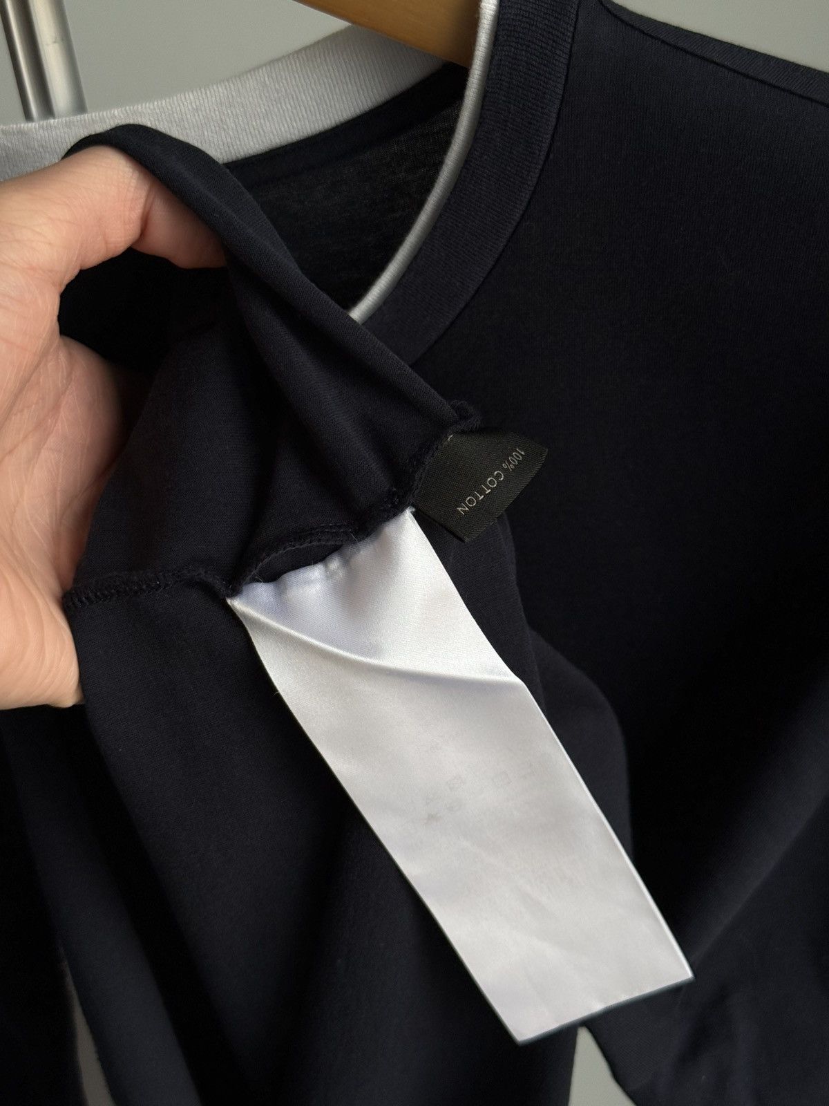 Brioni Brioni Embroidered Logo Cotton T-Shirt Navy Blue Size US L / EU 52-54 / 3 - 13 Thumbnail