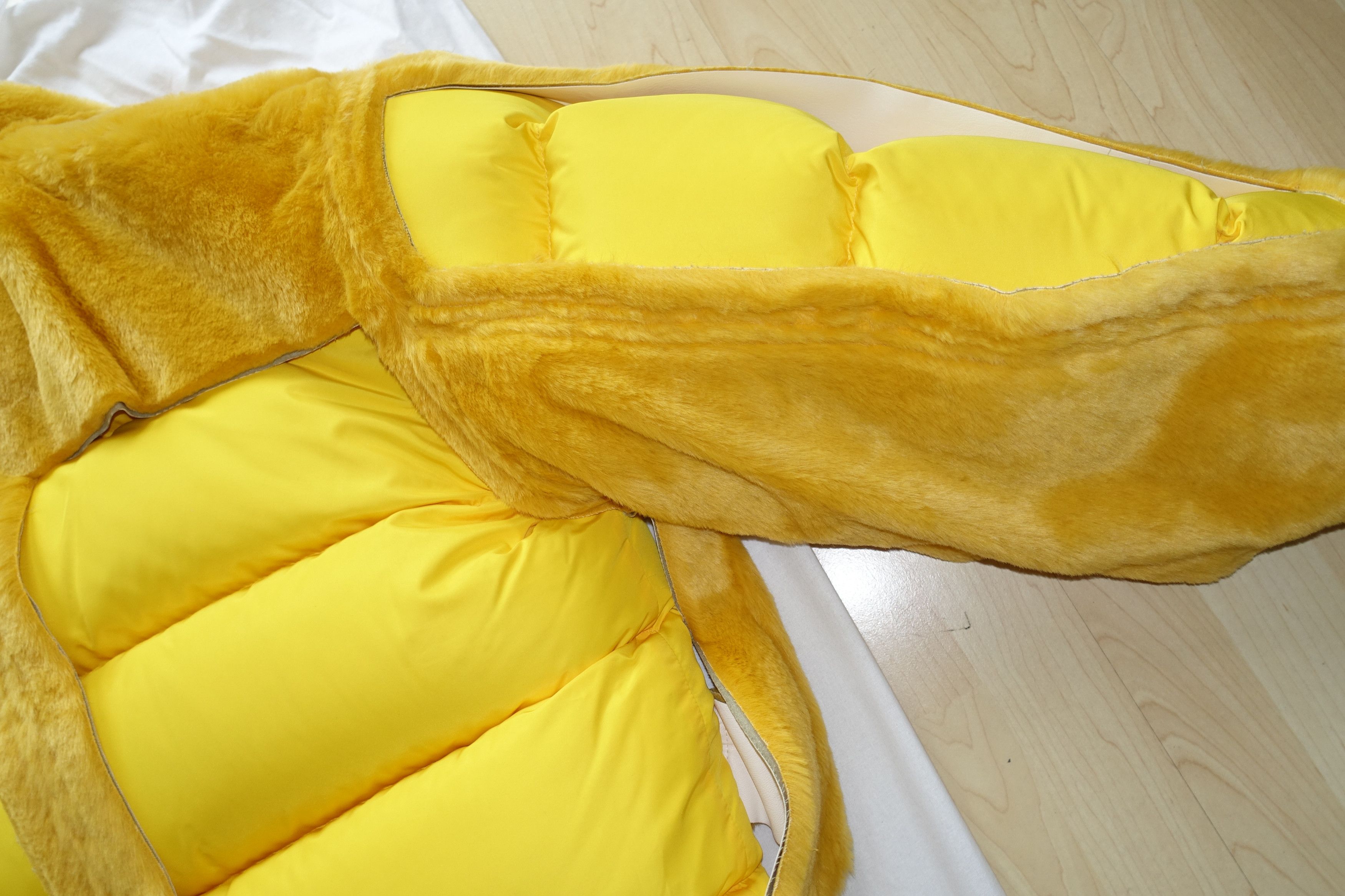 Maison Margiela down puffer jacket with fake fur trimming Size US M / EU 48-50 / 2 - 9 Thumbnail