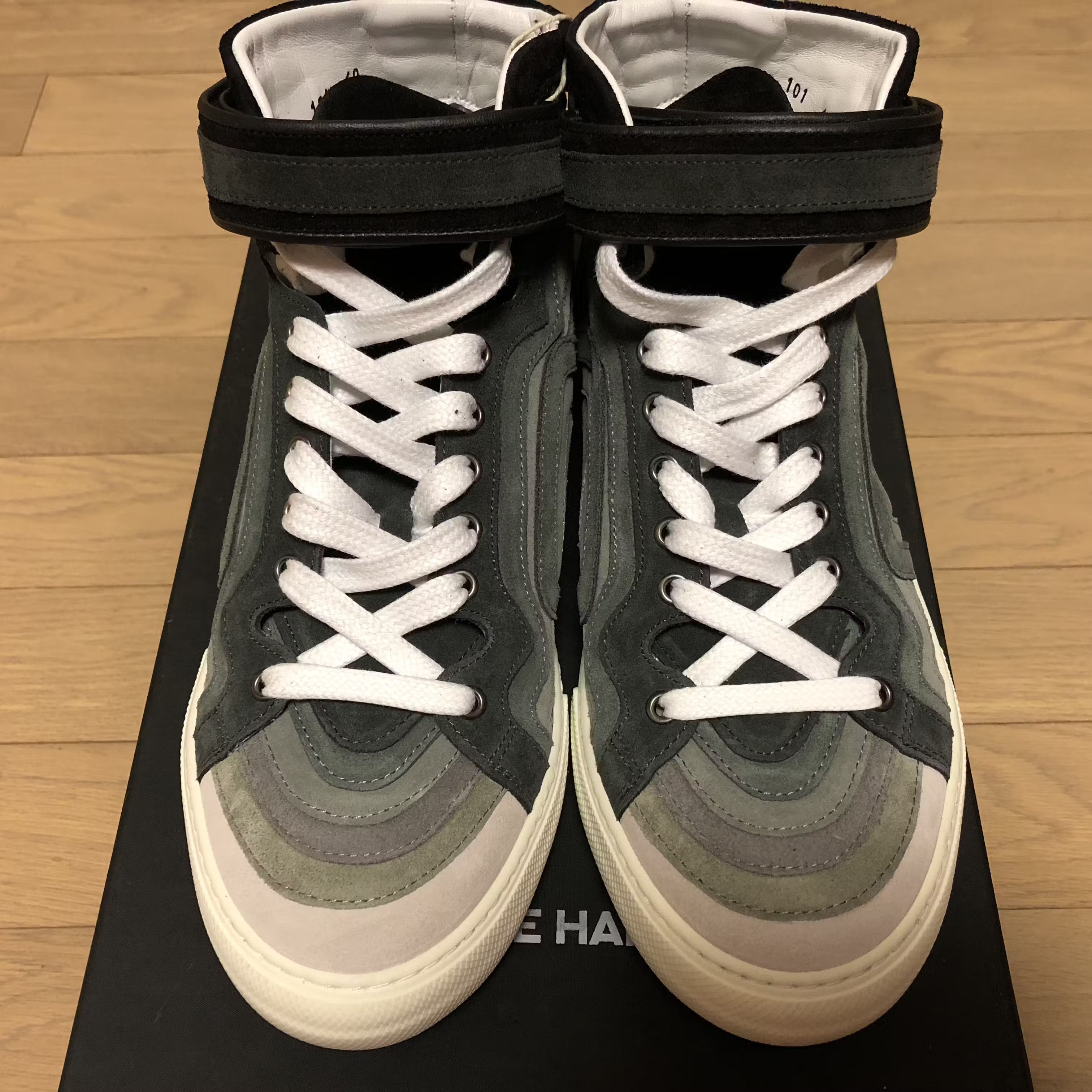 Pierre Hardy Pierre Hardy Grey Rainbow Banded High-Top Sneakers Size US 7.5 / EU 40-41 - 2 Thumbnail
