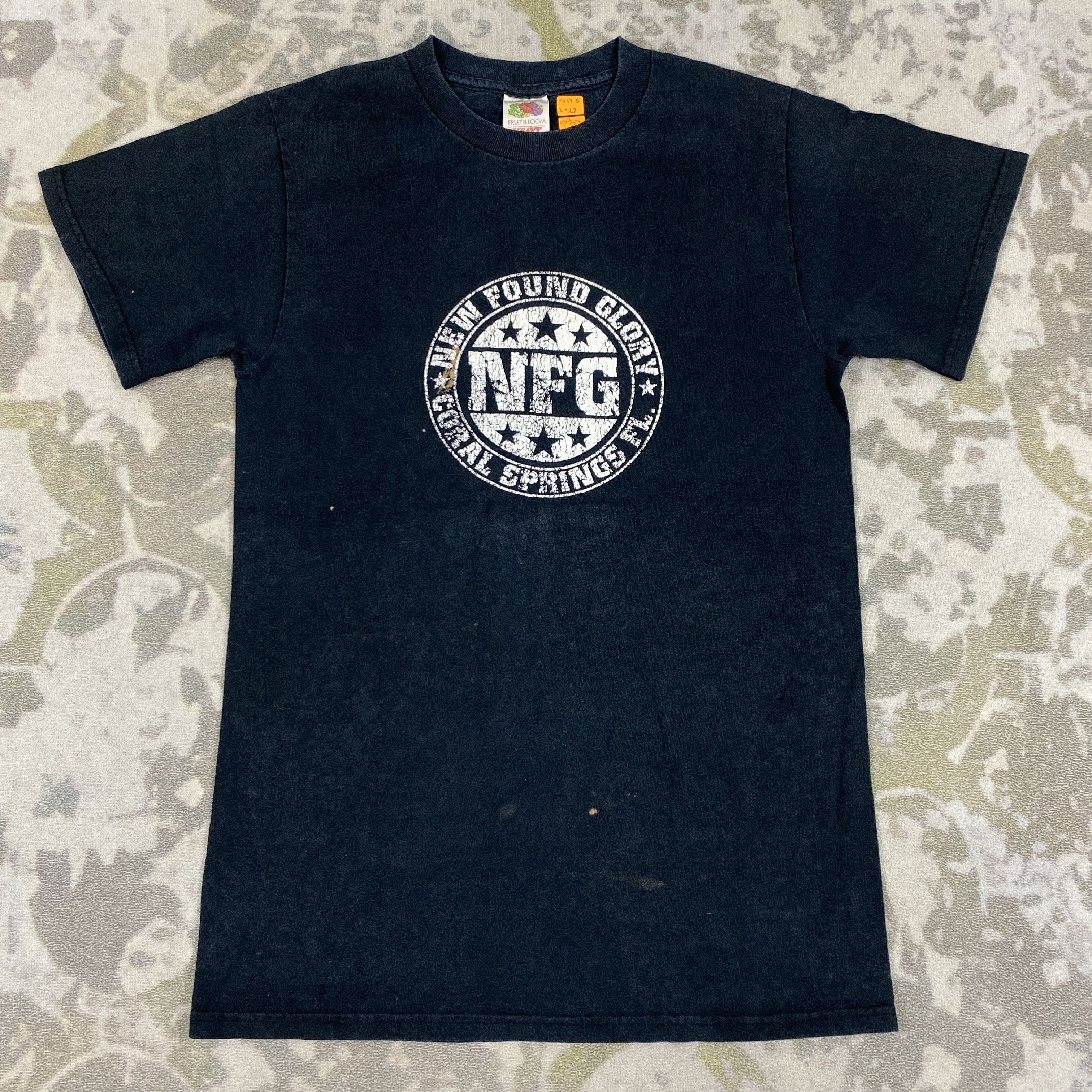 Band Tees Vintage New Found Glory Band Small TShirt -D007 Size US S / EU 44-46 / 1 - 1 Thumbnail