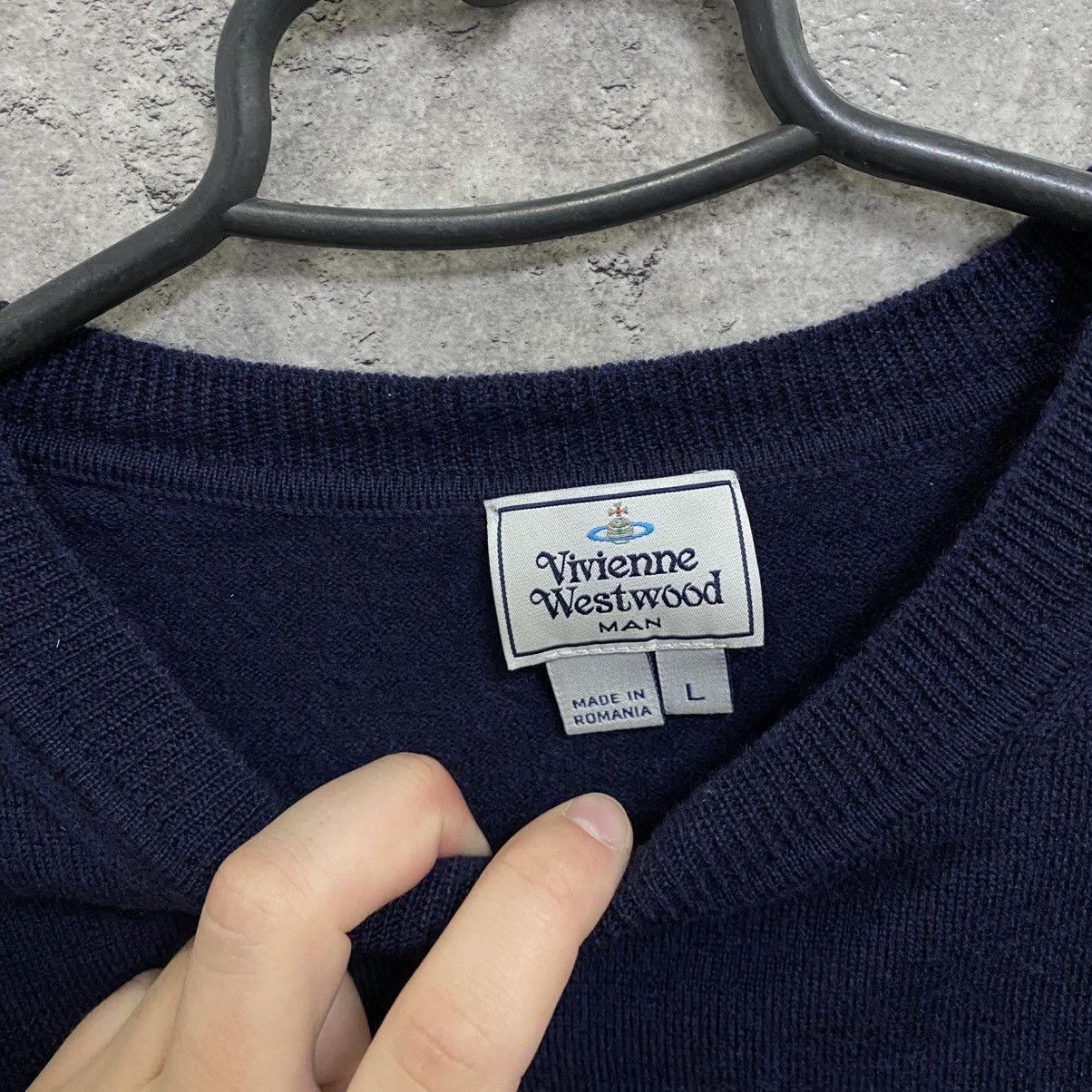 Vivienne Westwood Vivienne Westwood cardigan Size US L / EU 52-54 / 3 - 5 Thumbnail