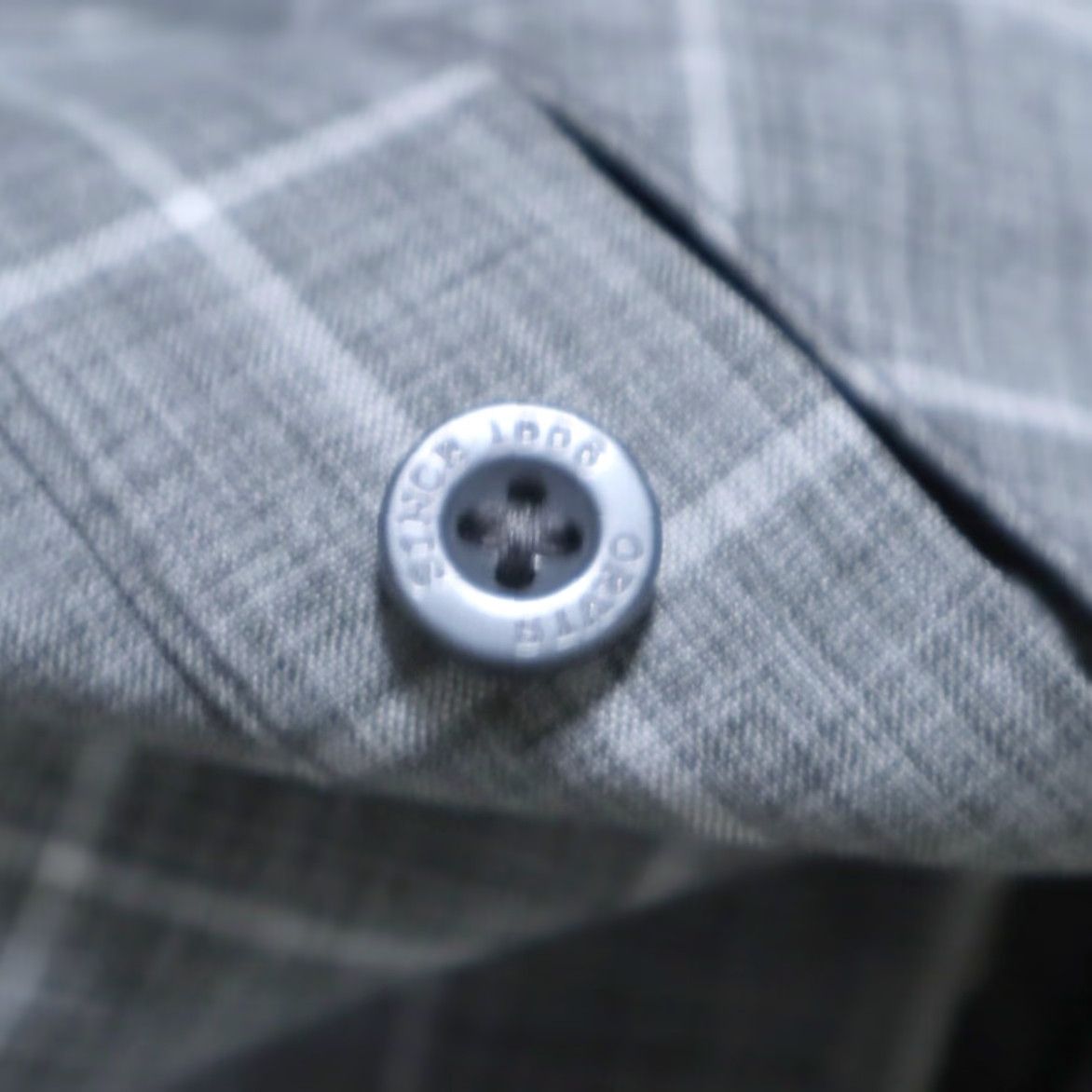 Orvis Orvis Double Pocket Button Down Grid Polyester Solid Shirt Gray Men's L Size US L / EU 52-54 / 3 - 7 Thumbnail