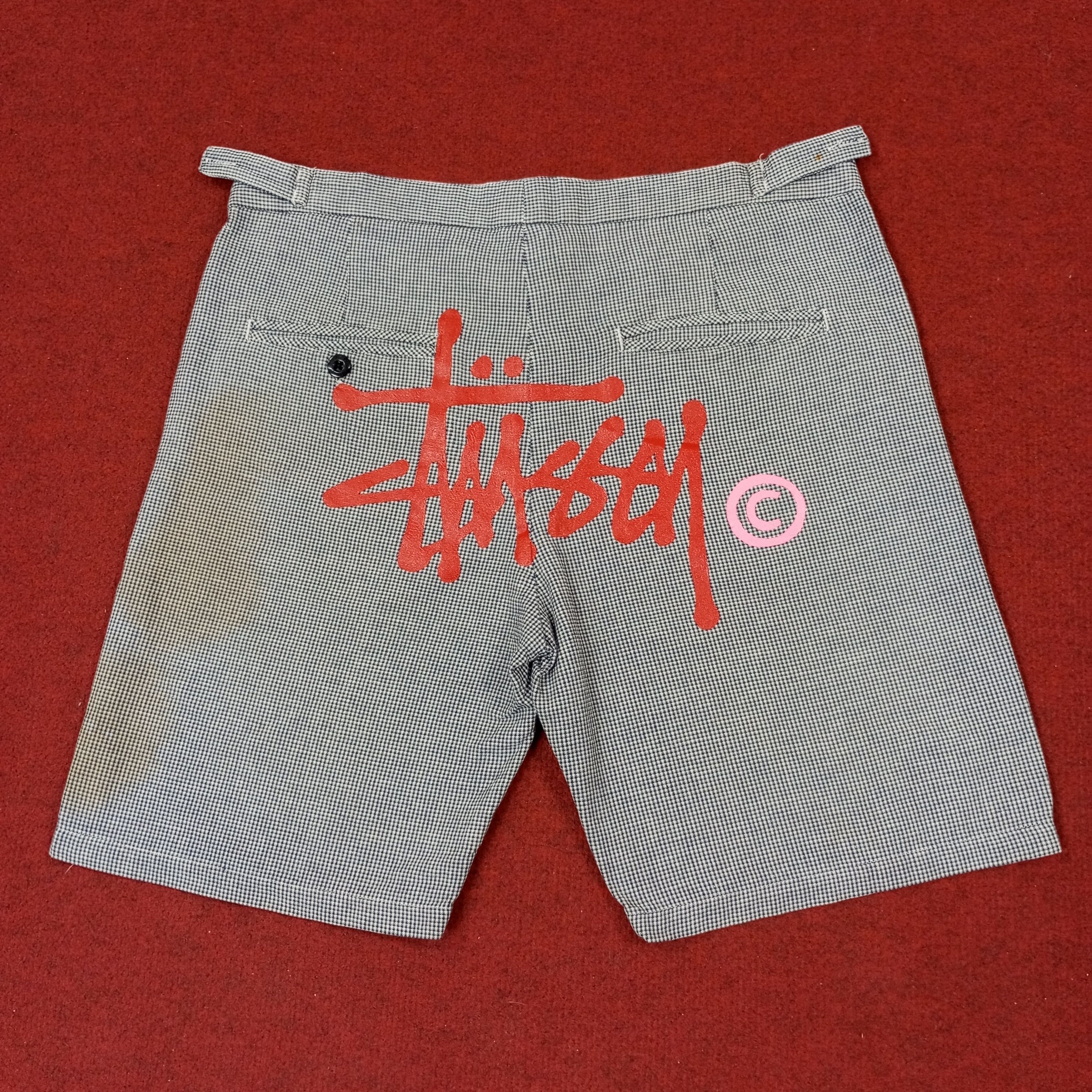 Stussy × Vintage Stussy Streetwear Custom Art Logo Style Short Pants c217n16 Size US 33 - 1 Thumbnail