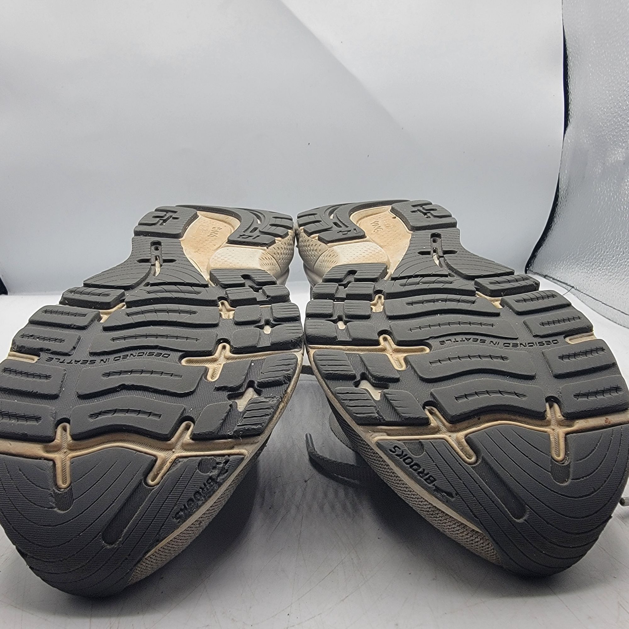 Brooks Brooks Ghost 14 Womens 7.5 Gray Athletic Running Shoes Sneak Size US 7.5 / IT 37.5 - 11 Thumbnail