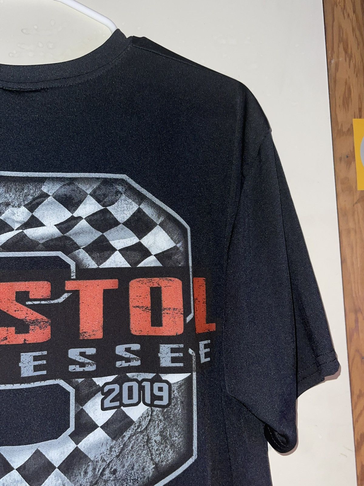 Gildan Bristol Tennessee Racing 2019 T Shirt Mens Size Large Gildan Size US L / EU 52-54 / 3 - 6 Thumbnail
